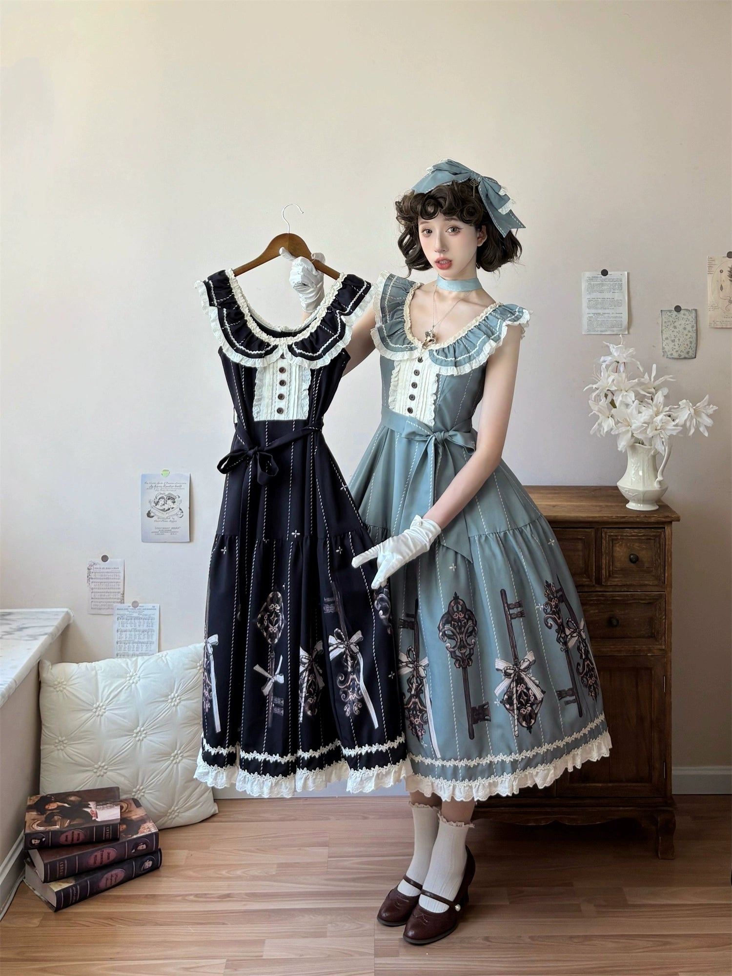 Uncle's Workshop - Secret Key - Classic Lolita Dress Suit, Key Print 43925:791003