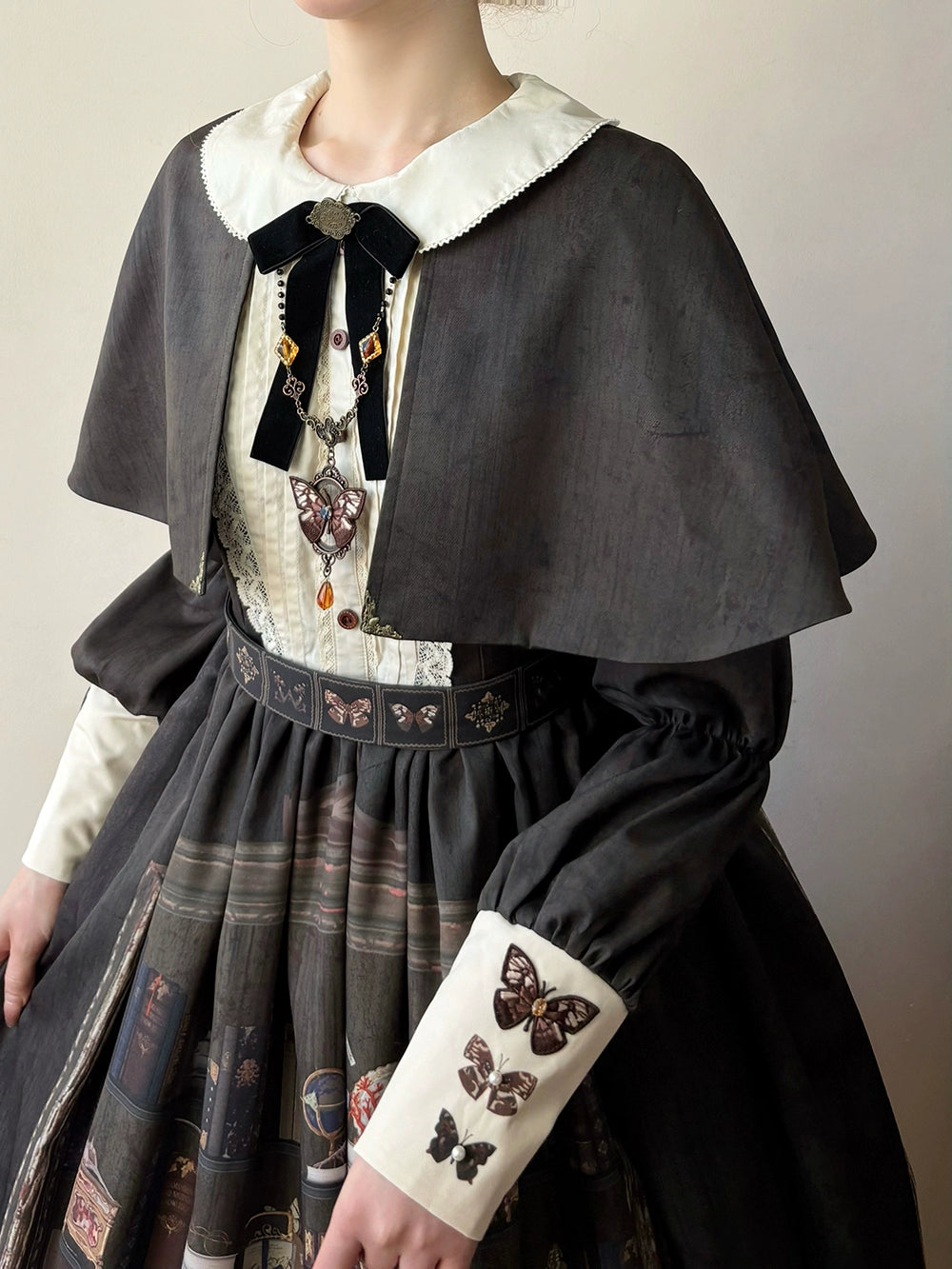 Miss Point - German Bookshelf - Classic Lolita OP Dress & Detachble Cape 44023:792382