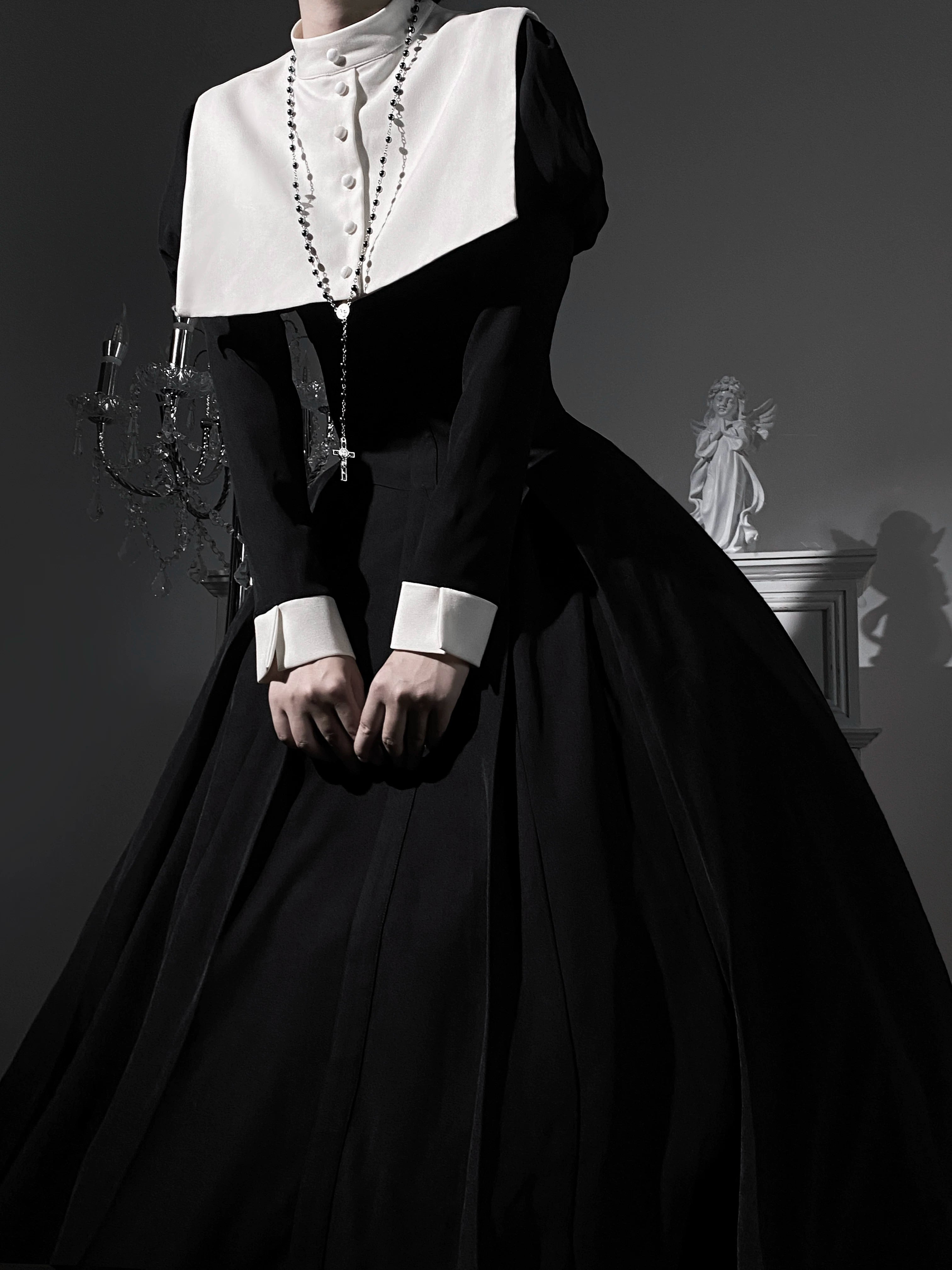 Divine Chastiser - Streamlined Gothic Lolita OP, Juliet Sleeves 44459:809046