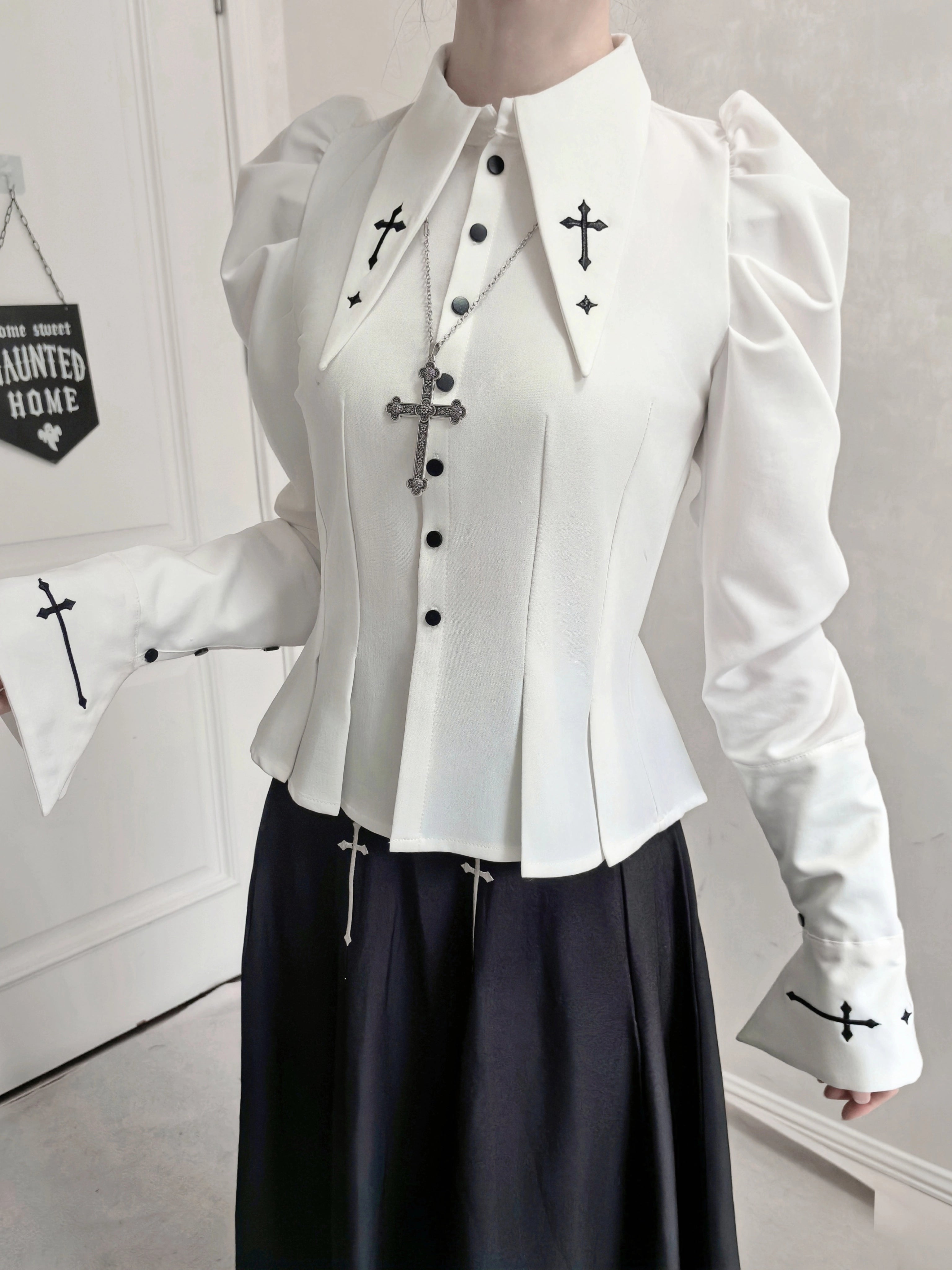 Wild Bloom Freedom - Gothic Lolita Bust-supporting JSK Set, Cross Embroidery Shirt (with embroidery) XS