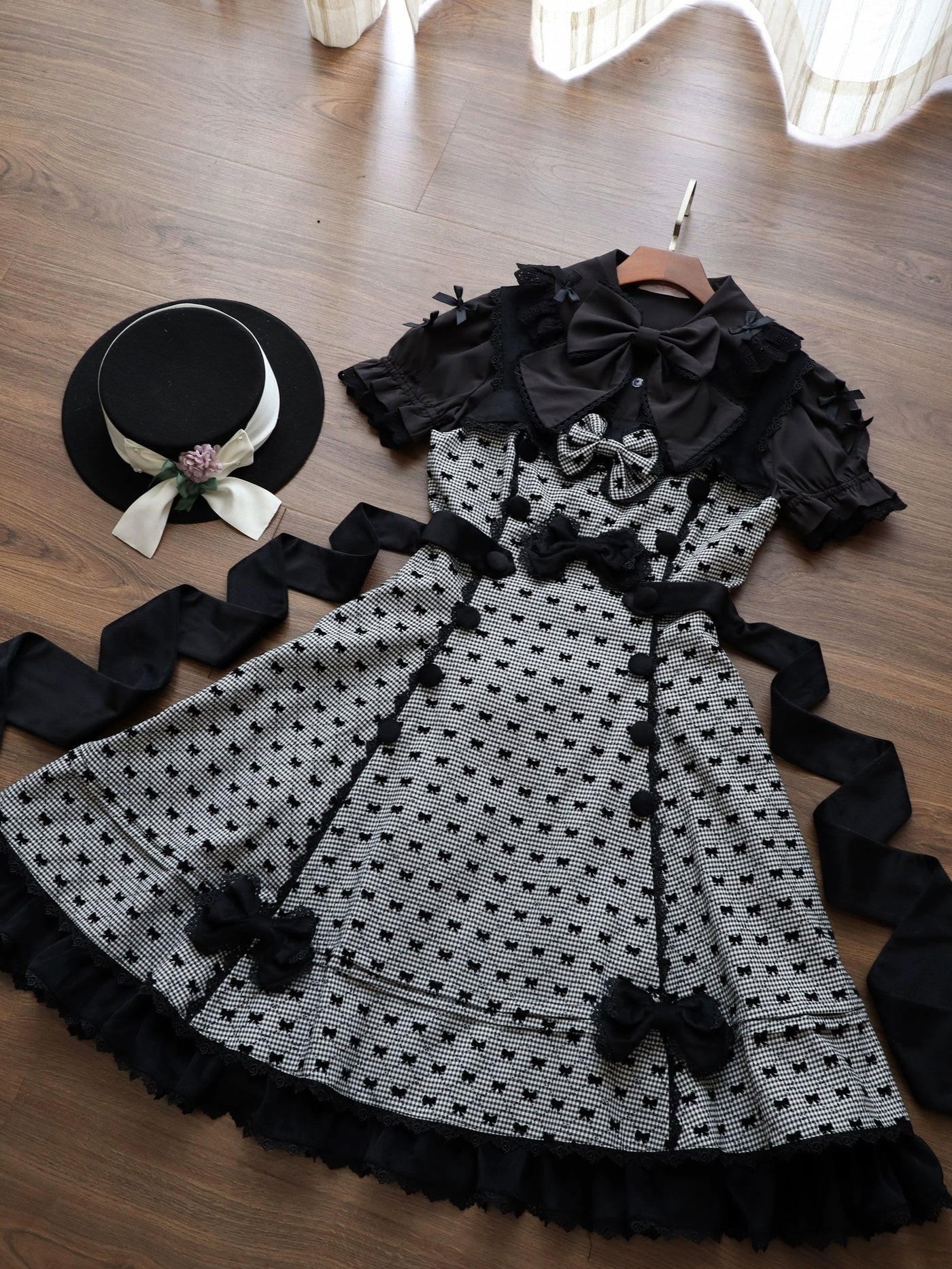 Nn Star~Coconut Crisp Stars~Gothic Lolita Shirt Black Blouse Hime Sleeve   
