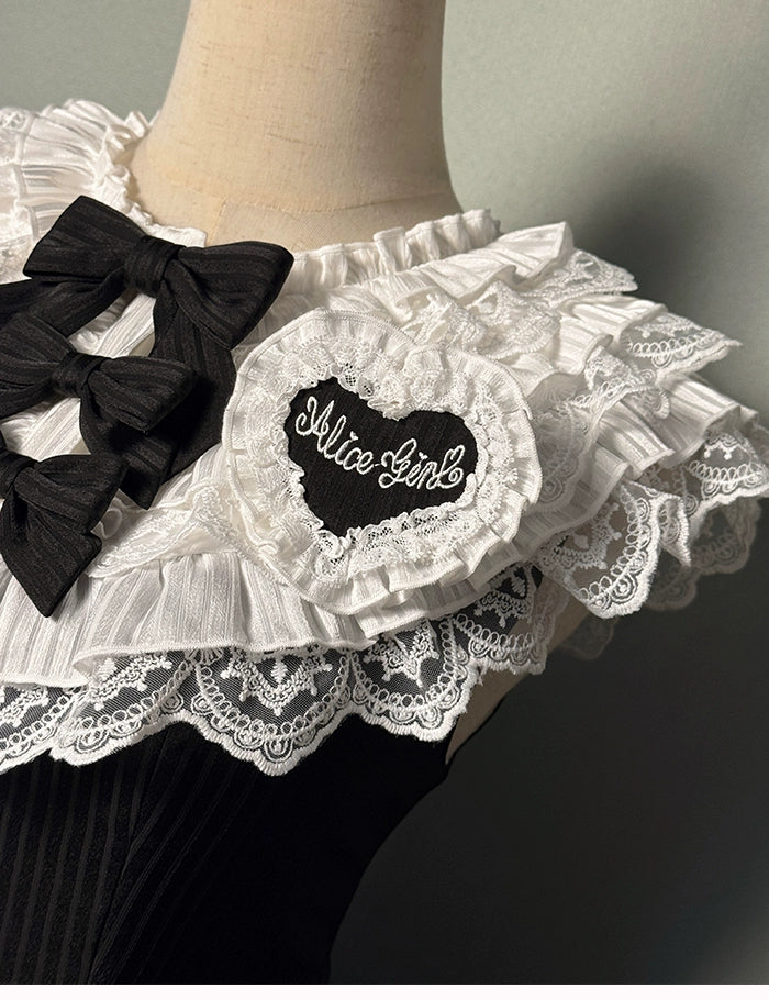 Alice Girl~Arrogant Miss~Heart-Shaped Lolita Brooch with Lace and Embroidery