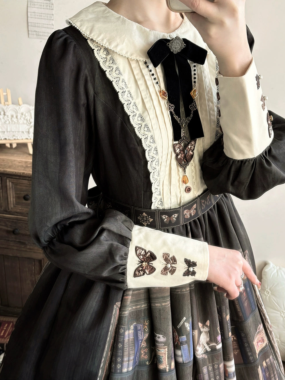 Miss Point - German Bookshelf - Classic Lolita OP Dress & Detachble Cape 44023:792383