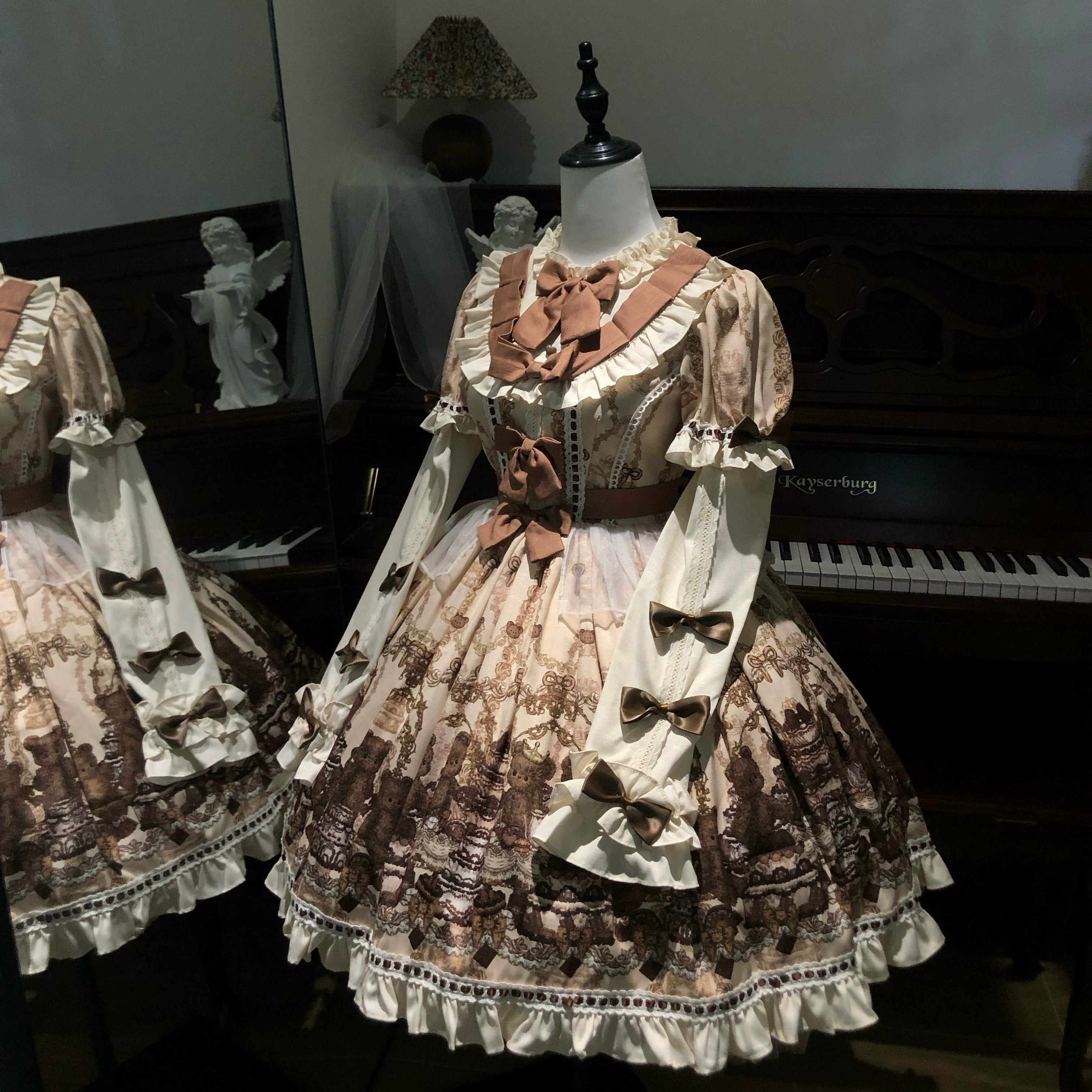 Doll Poem - Old School Lolita Printed OP, Zipper Clousure Long Sleeve OP (with detachable sleeves) + Headband S
