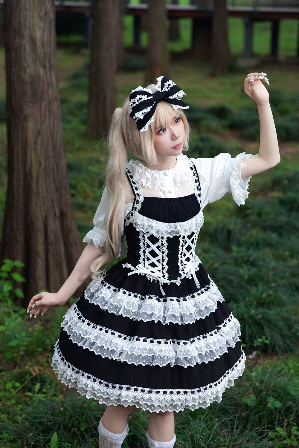 Mirror Doll - Old School Lolita Tiered Hem JSK with Polka Dot Lace 45540:853668