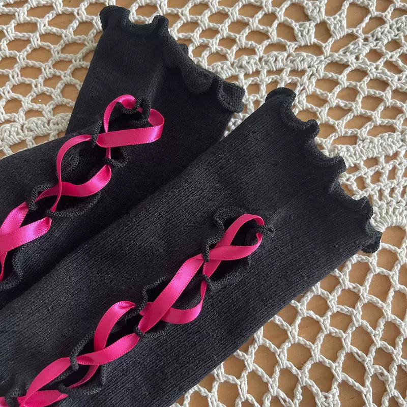 WAGUIR - Daily Lolita Hand Cuffs Multicolors One Size Black and Rose Red