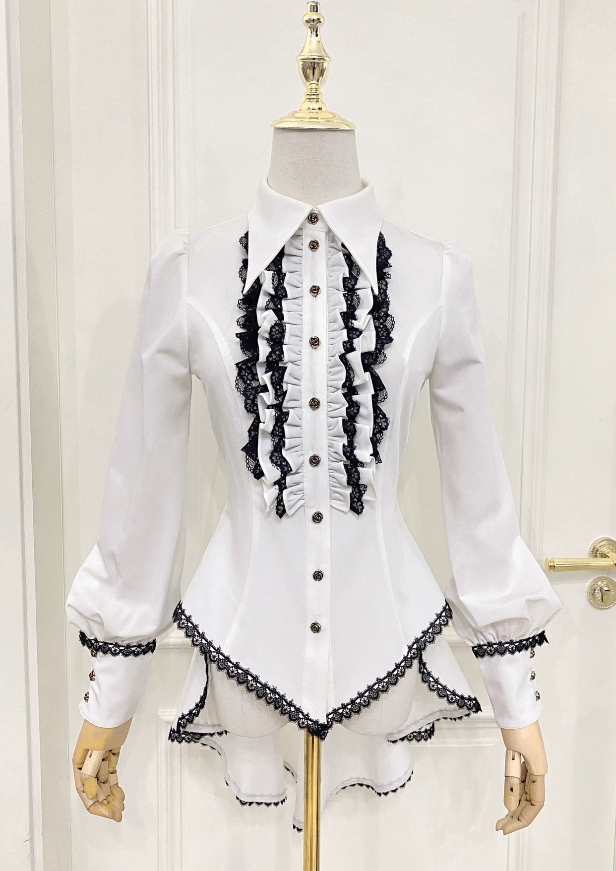 Little Dipper~Gothic Lolita Shirt Long Sleeve Bow Tie Blouse S Off-white shirt with black lace 
