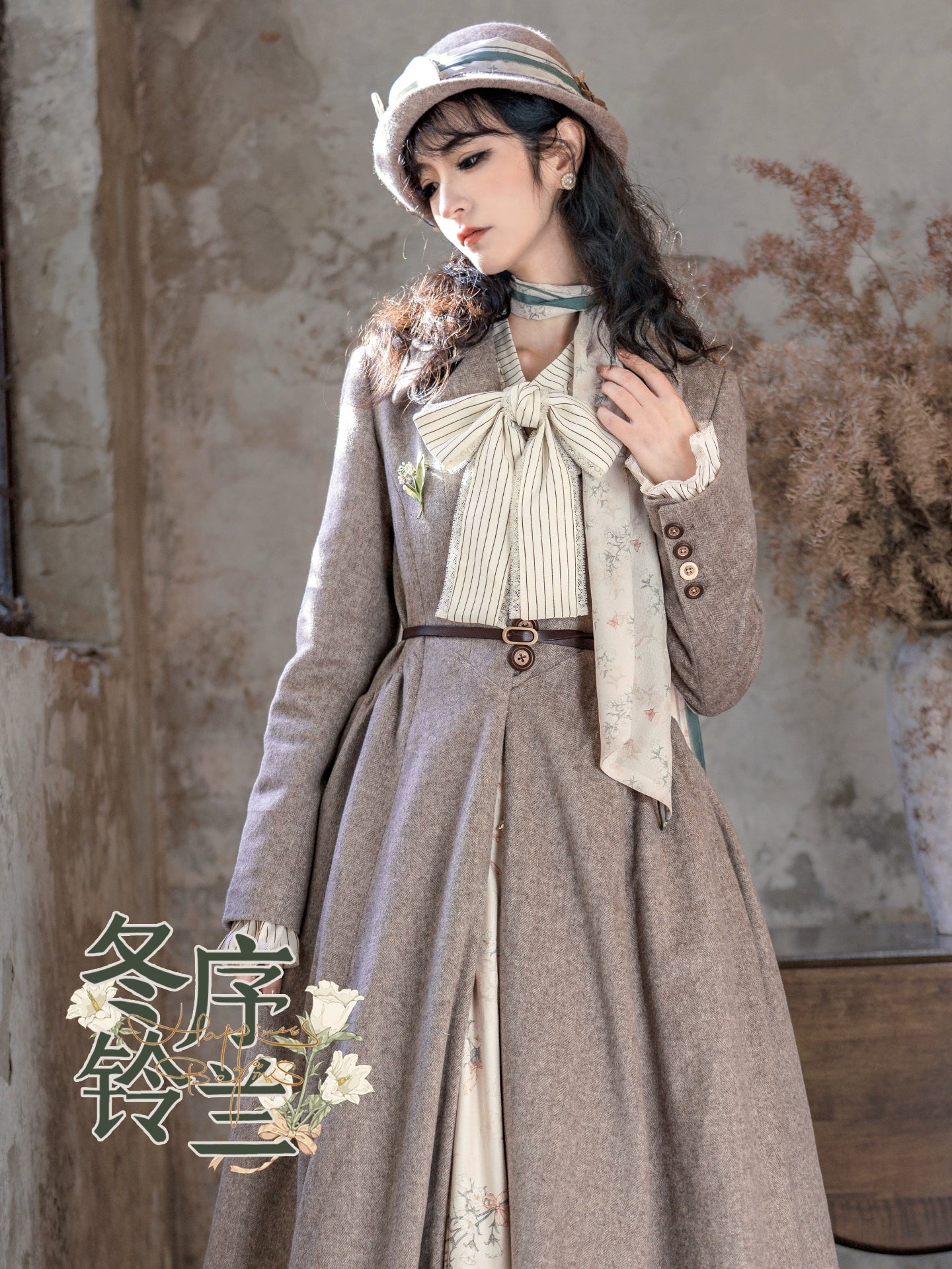Button Bear - Winter Lily Bell - Classic Lolita Bust-Supporting JSK, Long Waisted Coat 44351:804169