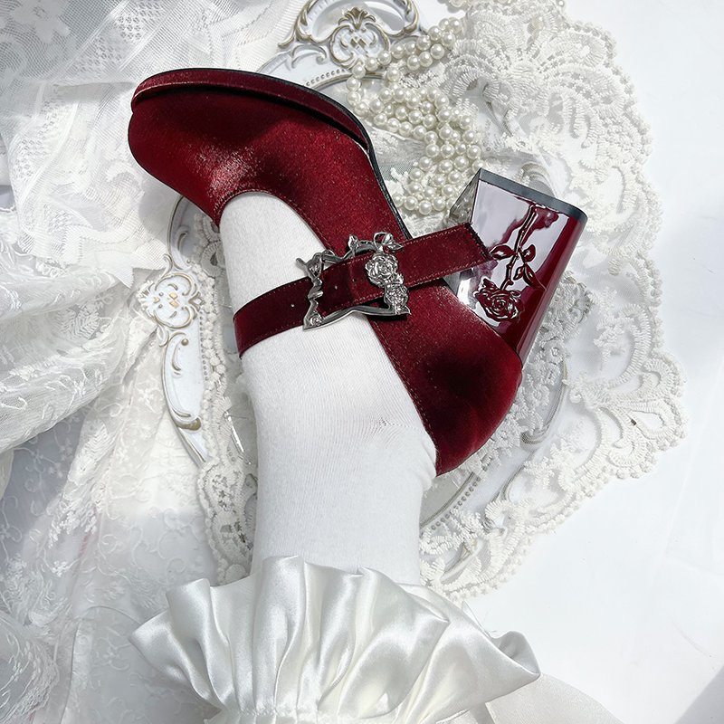 Dreamland - Wanxiang Cycle - Elegant Lolita Heel Shoes with Embossed Rose Burgundy 34