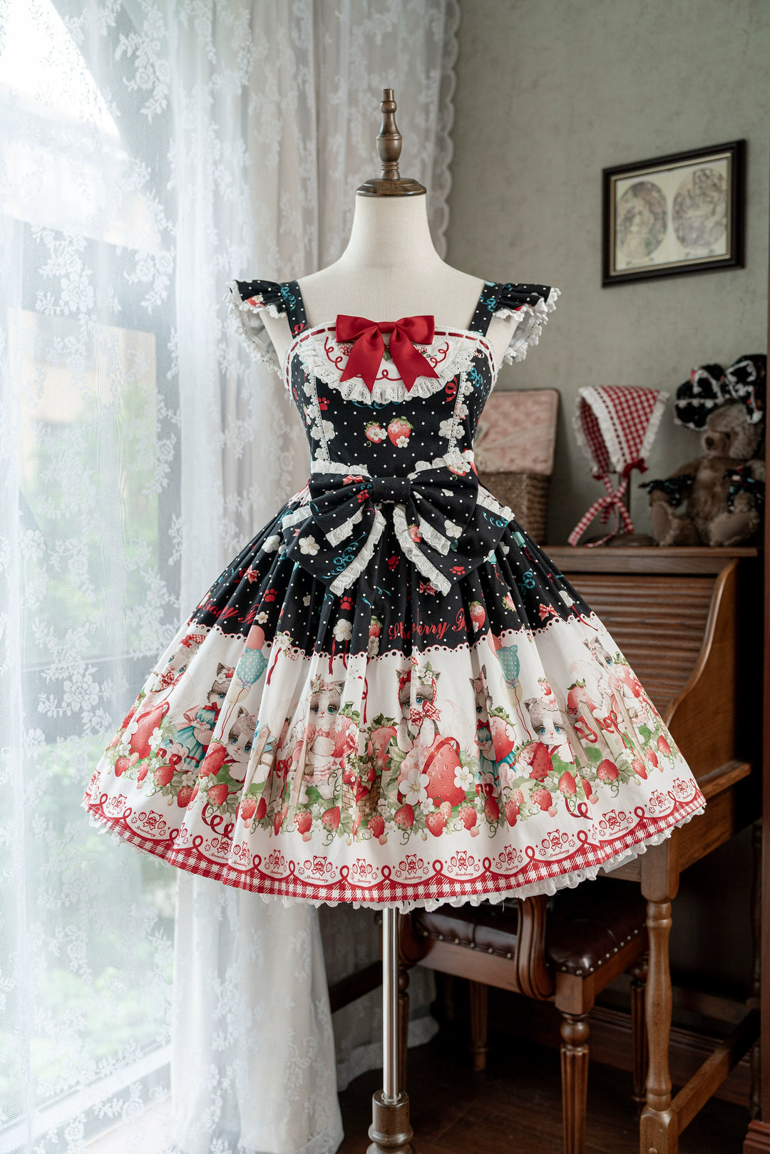 GD Lolita~Cat Strawberry Garden~Sweet Lolita Dress High Waist JSK Strawberry Print OP (L M S XL) 40626:669632