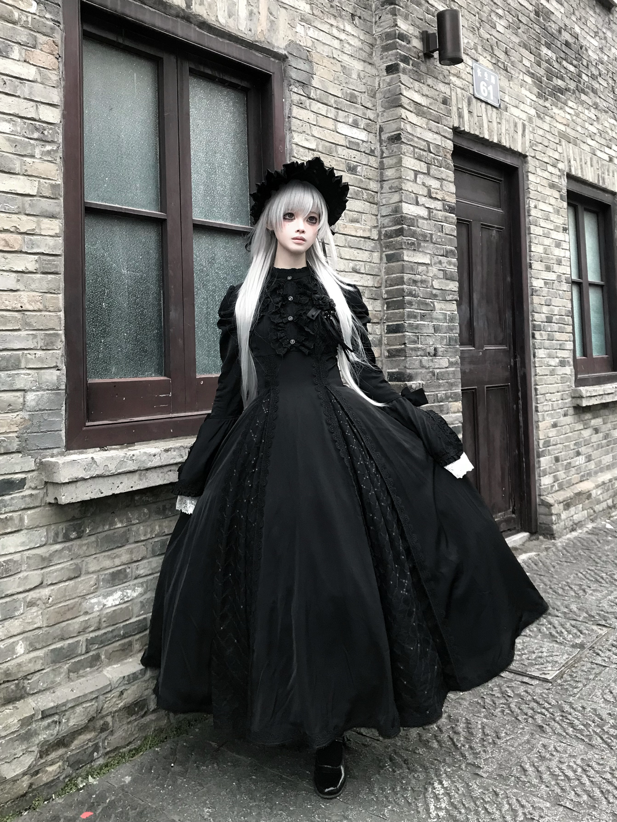Silver Mist - Halloween Black Gothic Lolita OP Dress, Lace Hime Sleeves