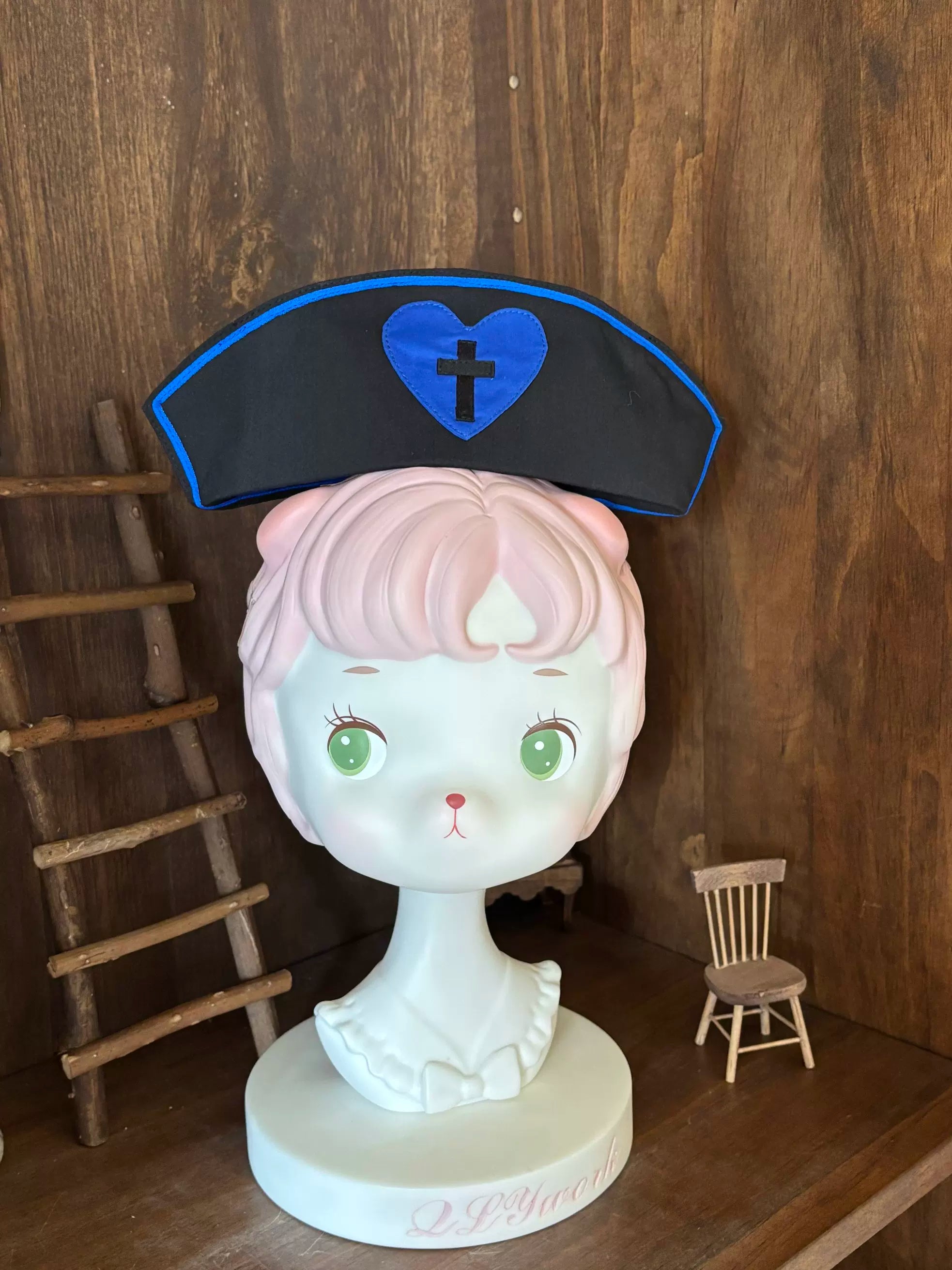 Sweet Heart Hospital - Old School Lolita Stand Collar OP Dress, Heart-cross Patches Black Hat Only (one size / not sold separately) XS