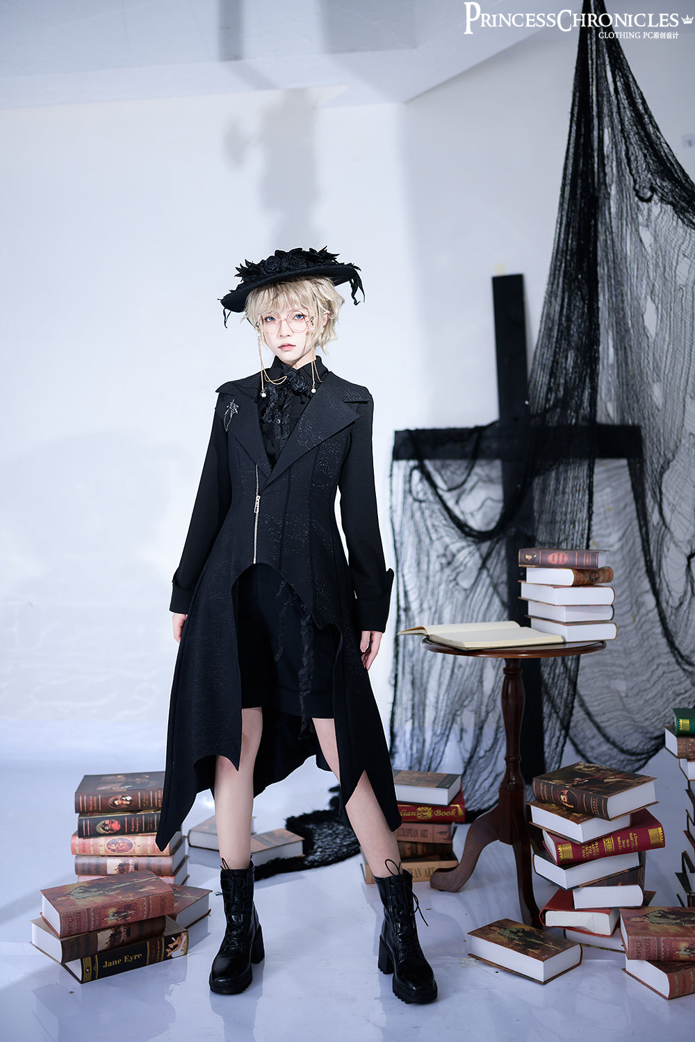 Princess Chronicles - Wind - Gothic Lolita handsome Black Long Vest