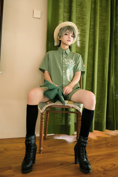 Princess Chronicles~Limited Flowering Time~Ouji Lolita Green Flower Embroidery Shirt   