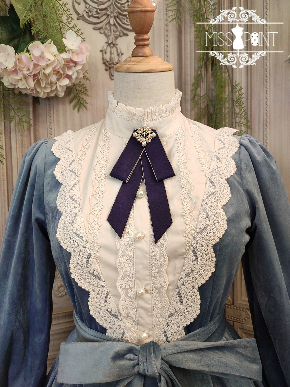 (BFM)Miss Point~Customized Lolita Dress Vintage Elegant Velvet OP Dress 32520:391660