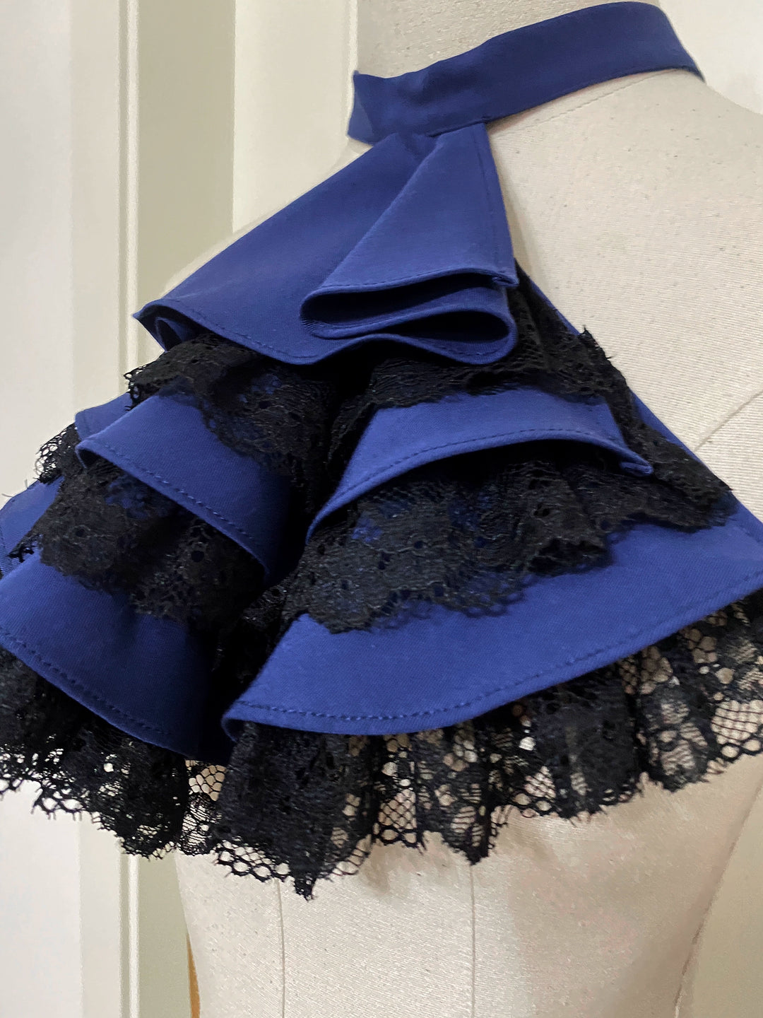 Little Dipper~Tiered Gothic Lolita Jabot Lace Jabot   