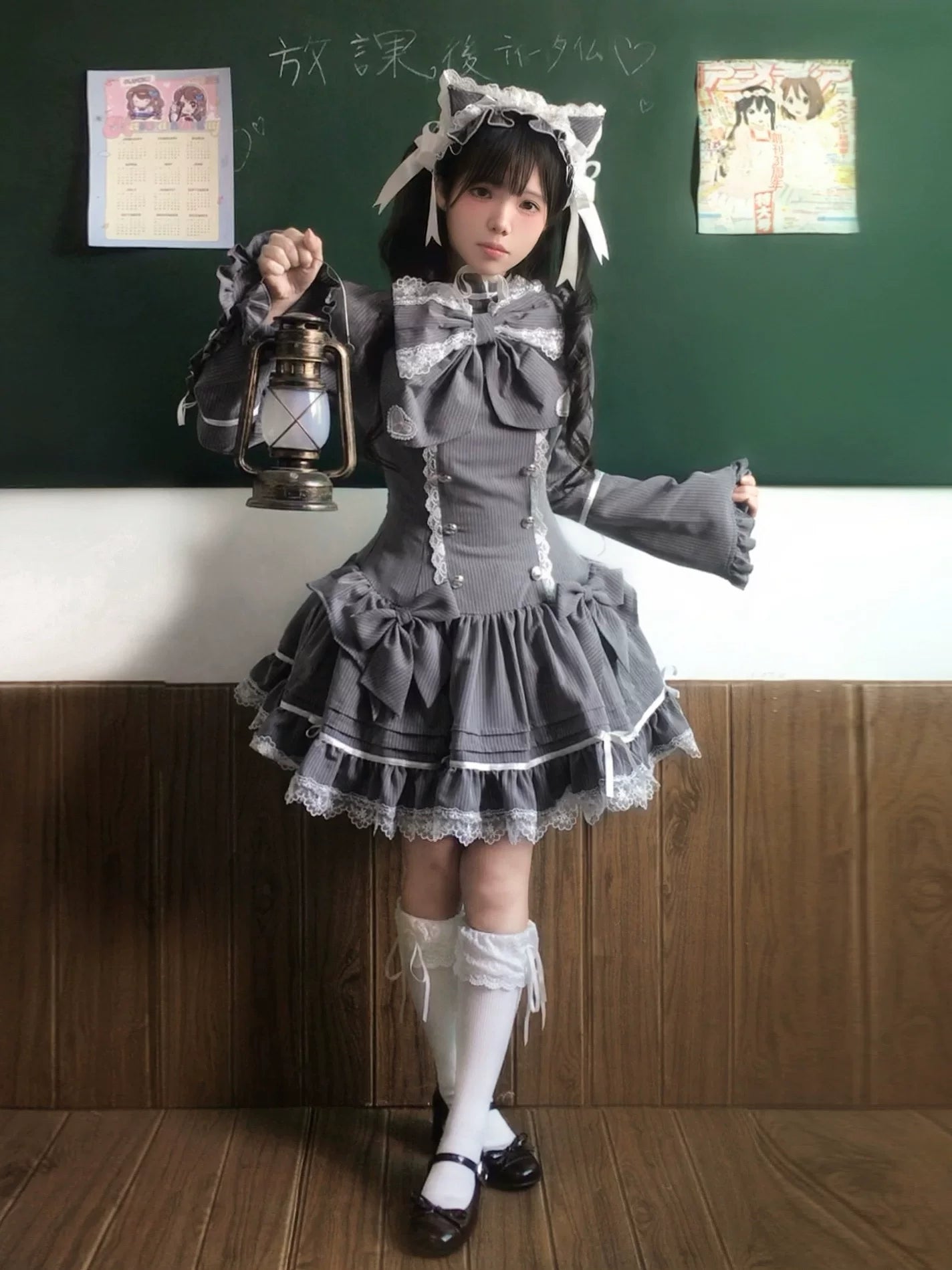 Phantom Kitty - Old School Lolita Low Waist OP Dress, Lace & Bow