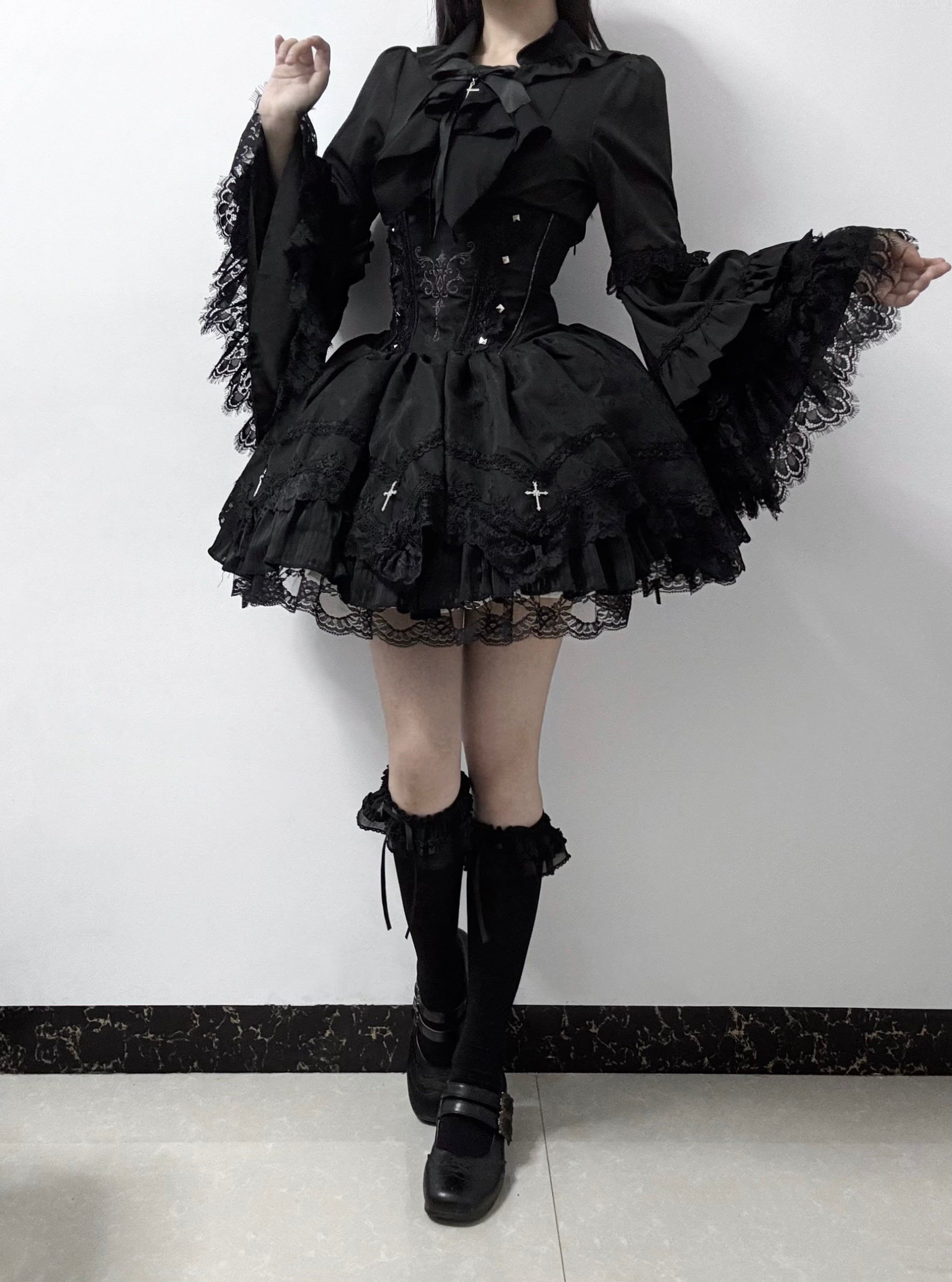 Gothic Lolita Hime Sleeve Blouse with Small Lapel 45885:866346