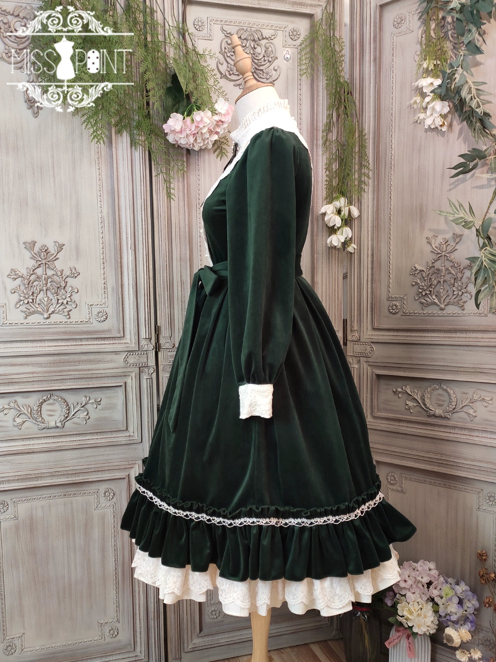 (BFM)Miss Point~Customized Lolita Dress Vintage Elegant Velvet OP Dress 32520:391744
