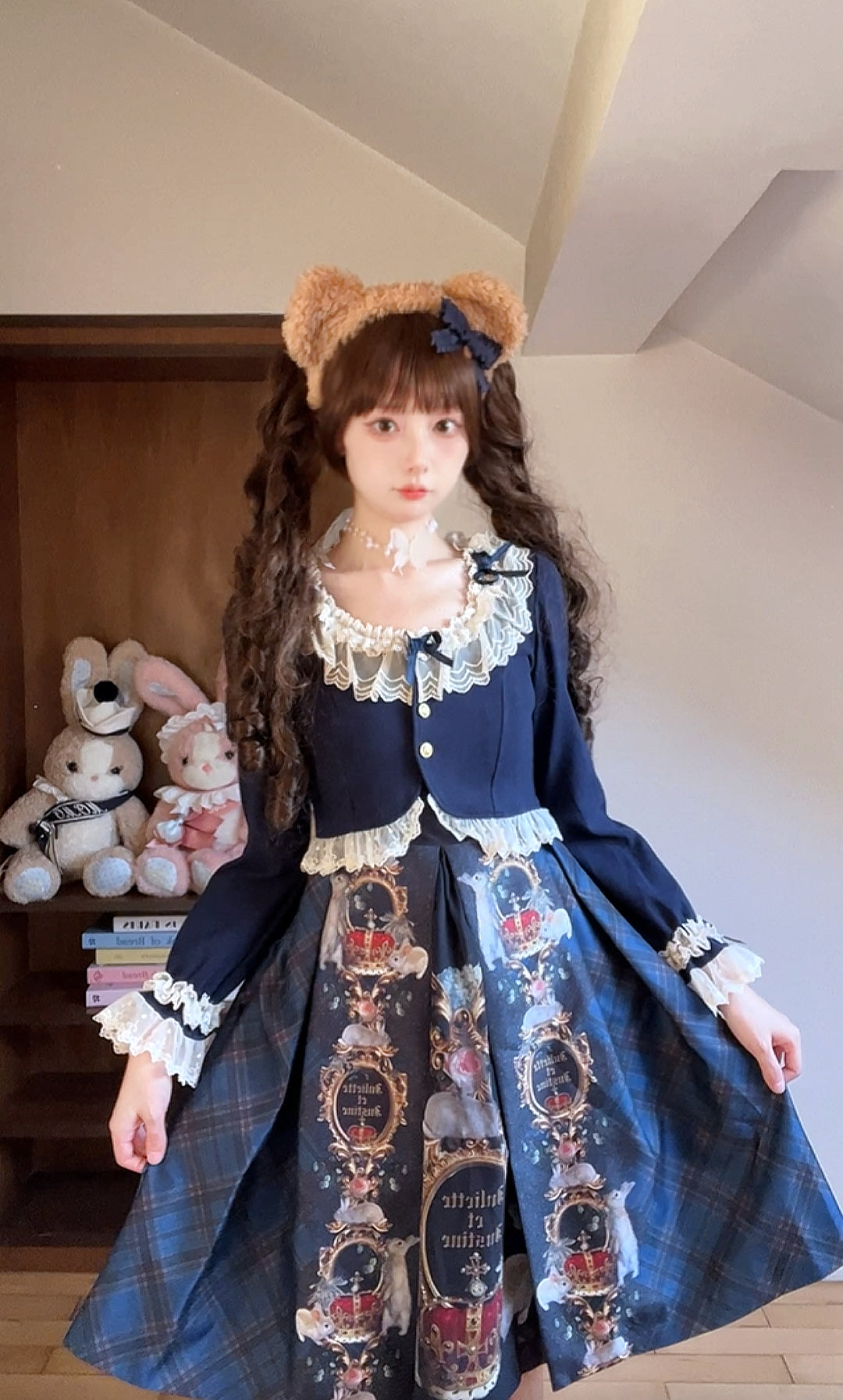 Unideer~Prelude~Elegant Lolita Bolero Jacket with Lace Ruffle Frill