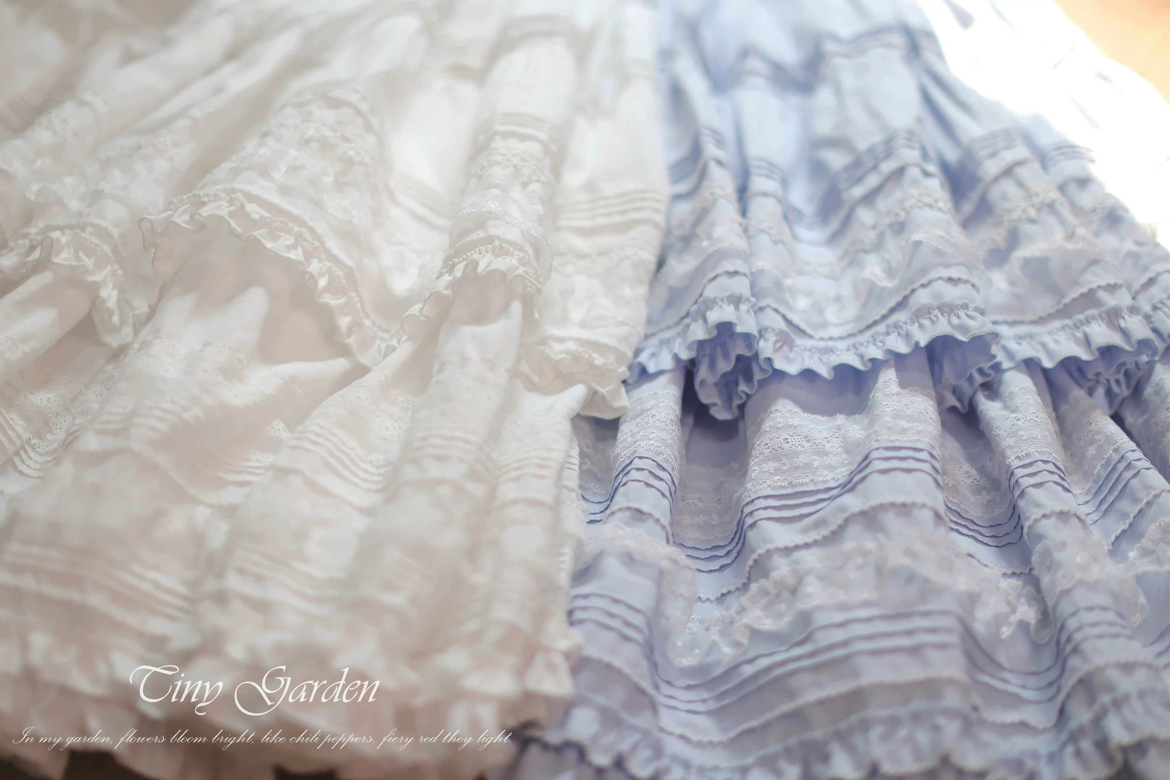 Marguerite Daisy - Classic Lolita Bust-supporting JSK Dress, Layered Lace