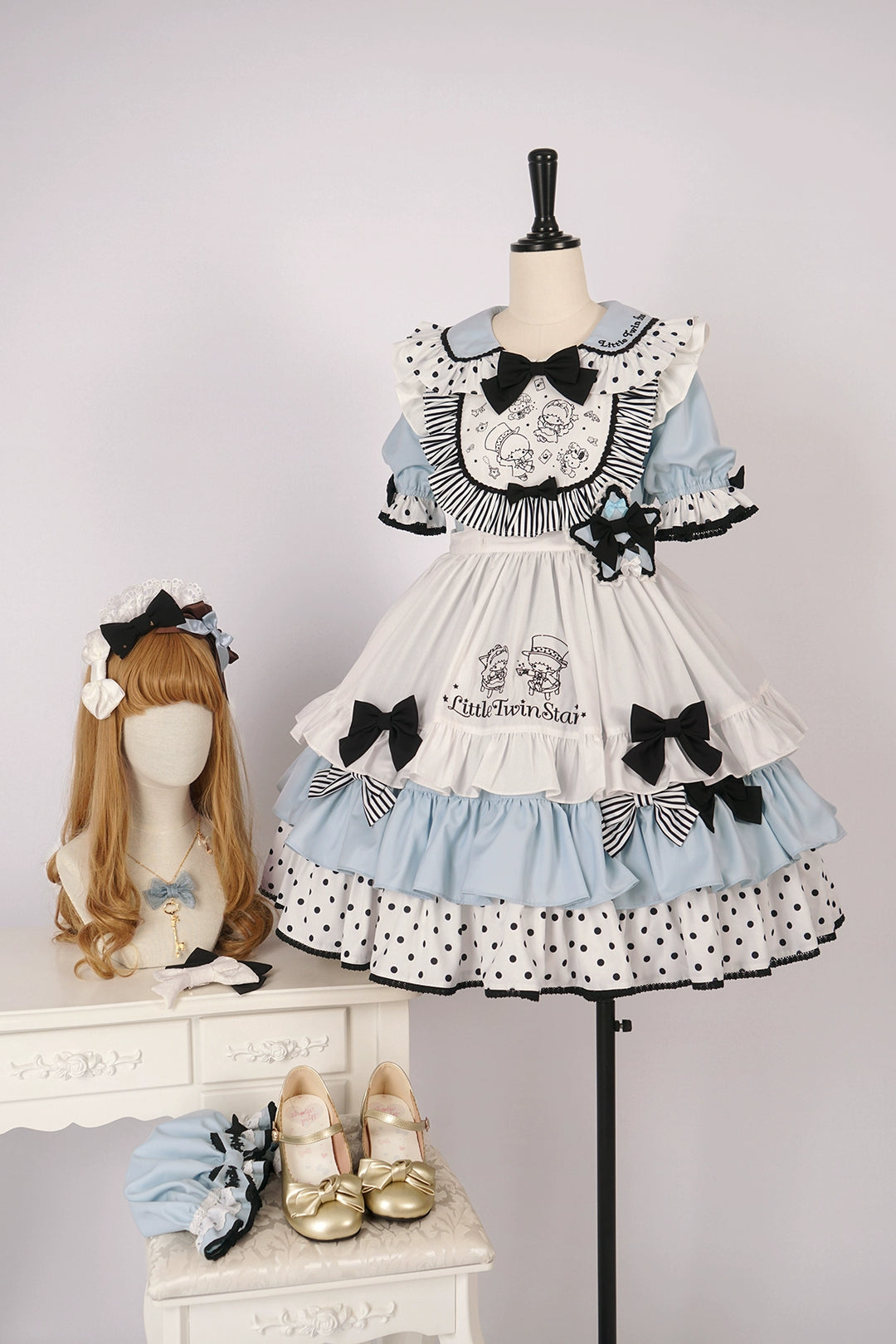 Vcastle~Sweet Lolita OP Dress Splicing Sleeve Apron Dot Print Dress   