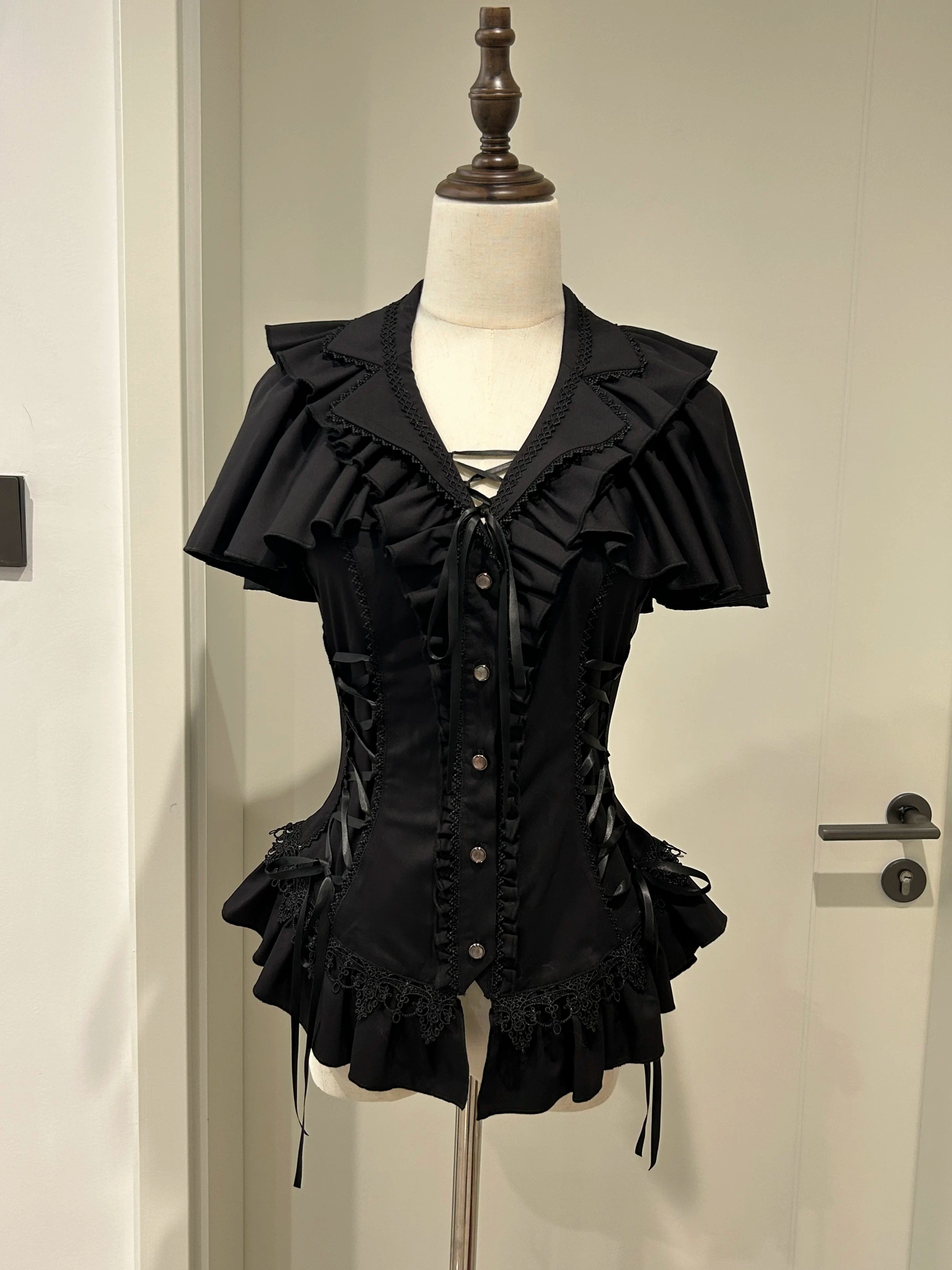 Cocoon Prelude - Gothic Lolita Capelet-Sleeve Blouse Black - Short-sleeve Blouse S Pre-order