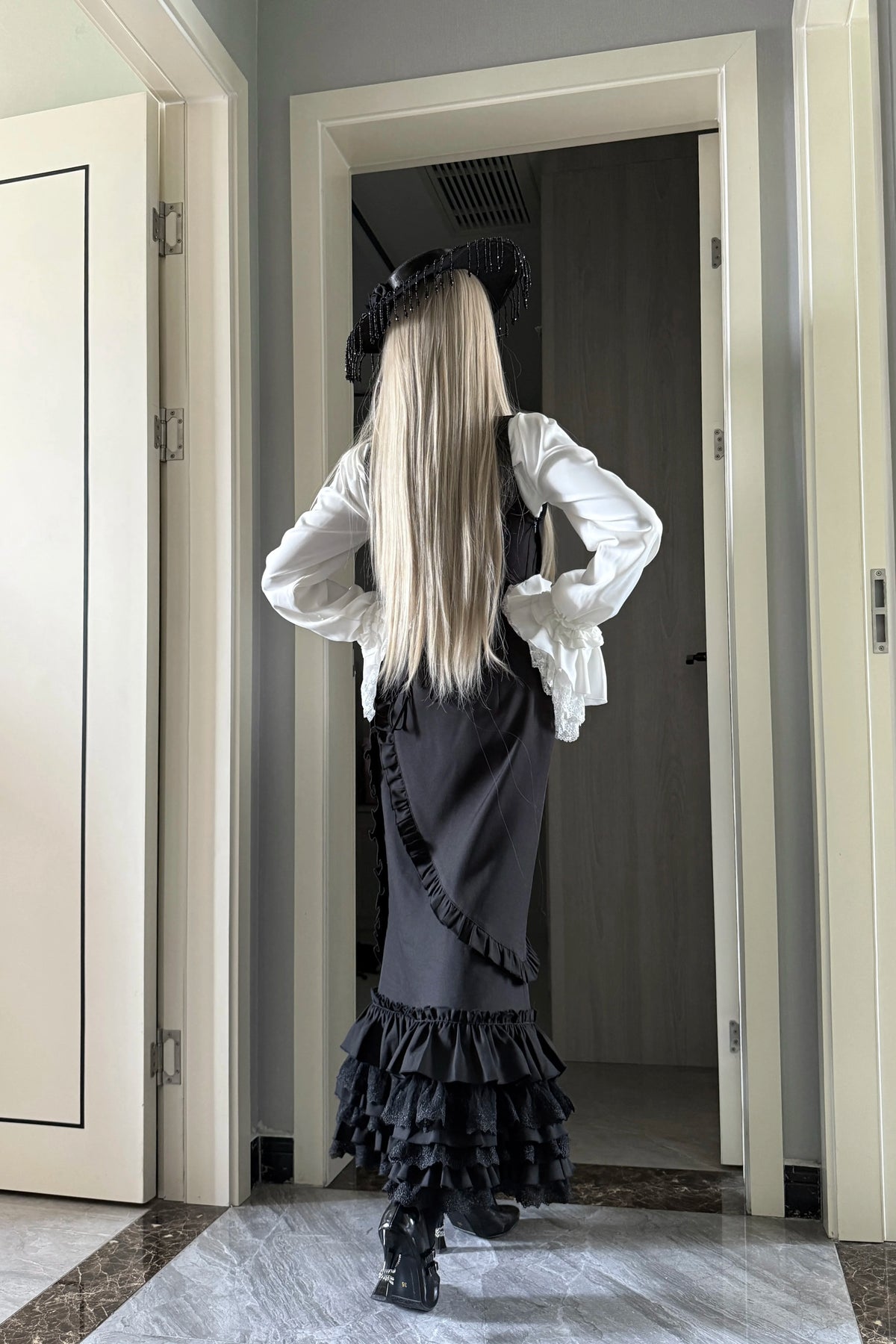 Miss Winnie - Gothic Lolita Blouse & Mermaid JSK Dress Set, Ruffle Lace Hem 46027:872877