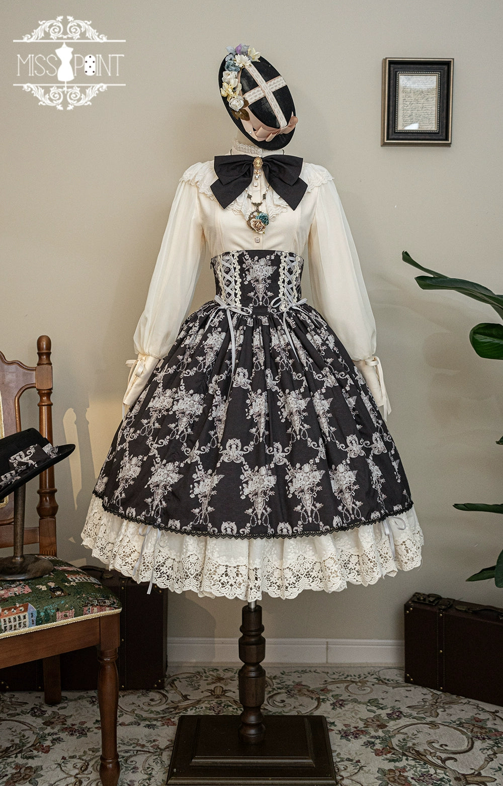 (BFM)Miss Point~Customized Vintage Lolita Skirt Elegant Pullover Fishbone SK XS black (skirt only) back open design 