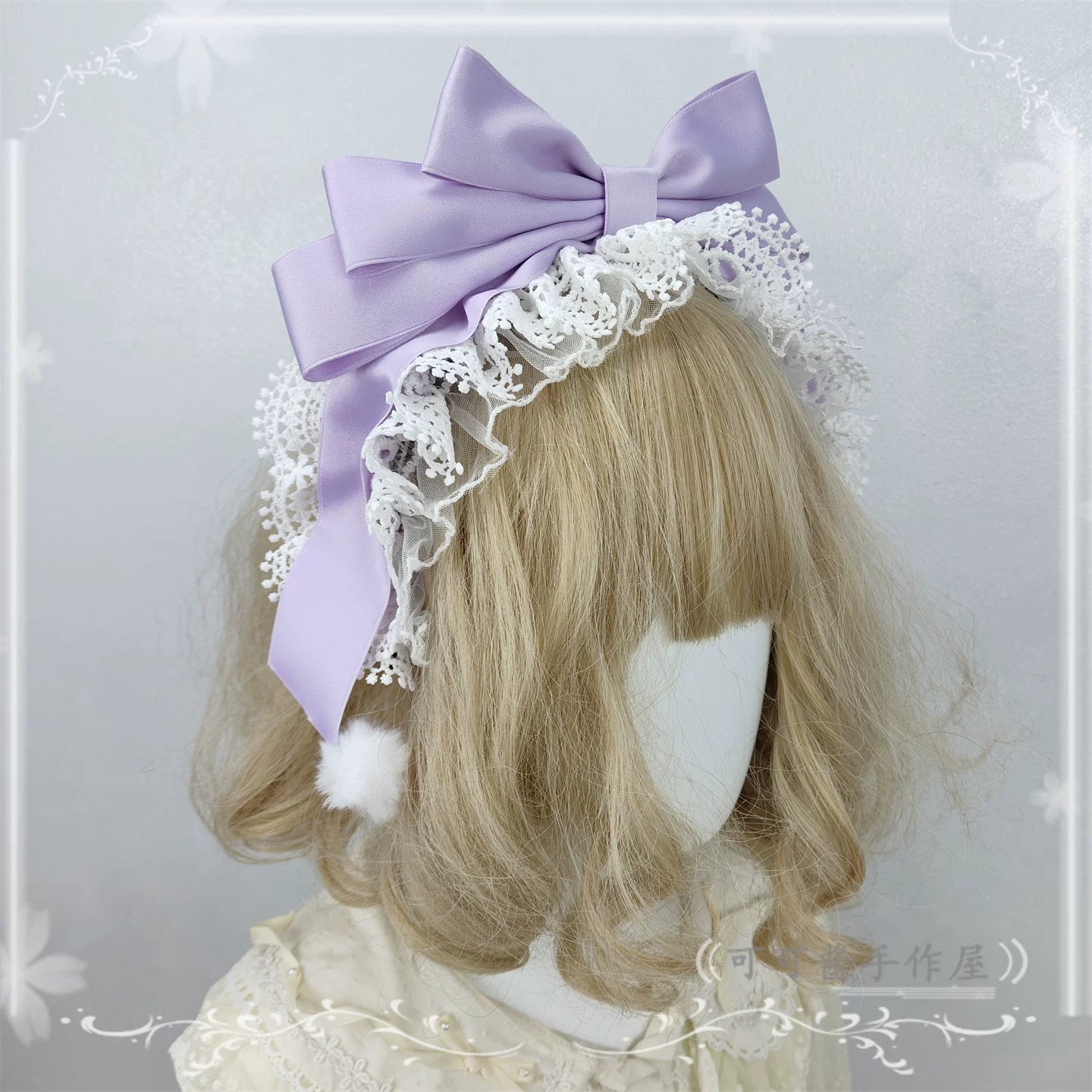 Sweet Lolita Lace Bowknot KC, Pom-pom Accent