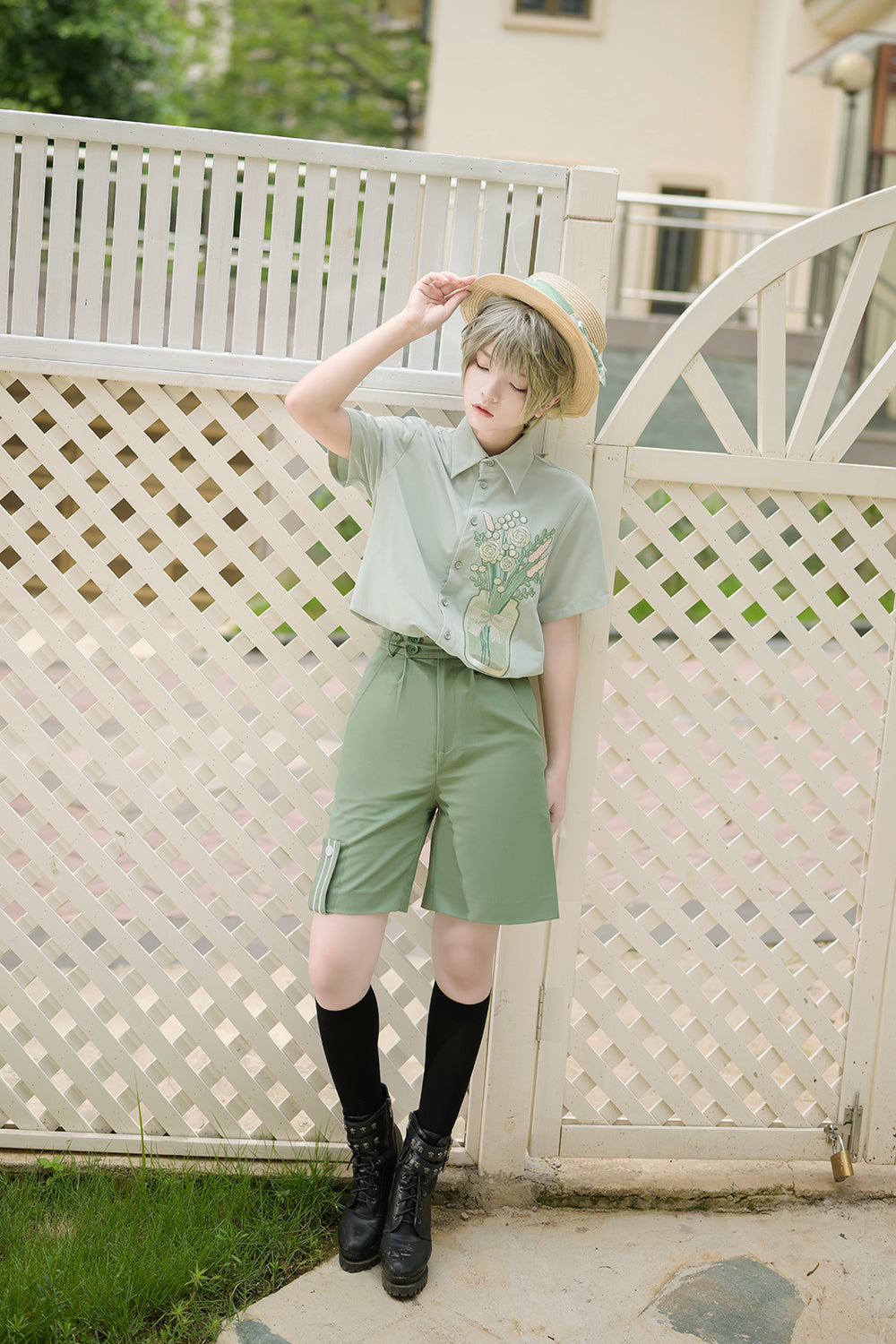Princess Chronicles - Limited Flowering Time - Ouji Lolita Green Flower Embroidery Shirt