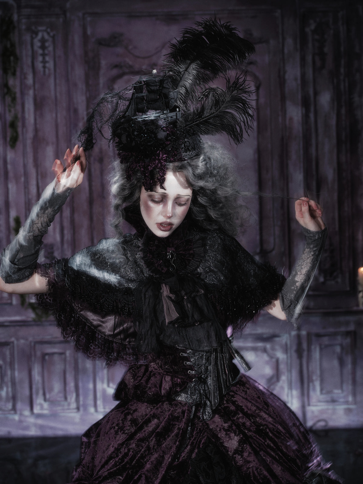 Undead's Gift - Halloween Gothic Lolita Sailboat Top Hat, Feather & Lace 46022:872787