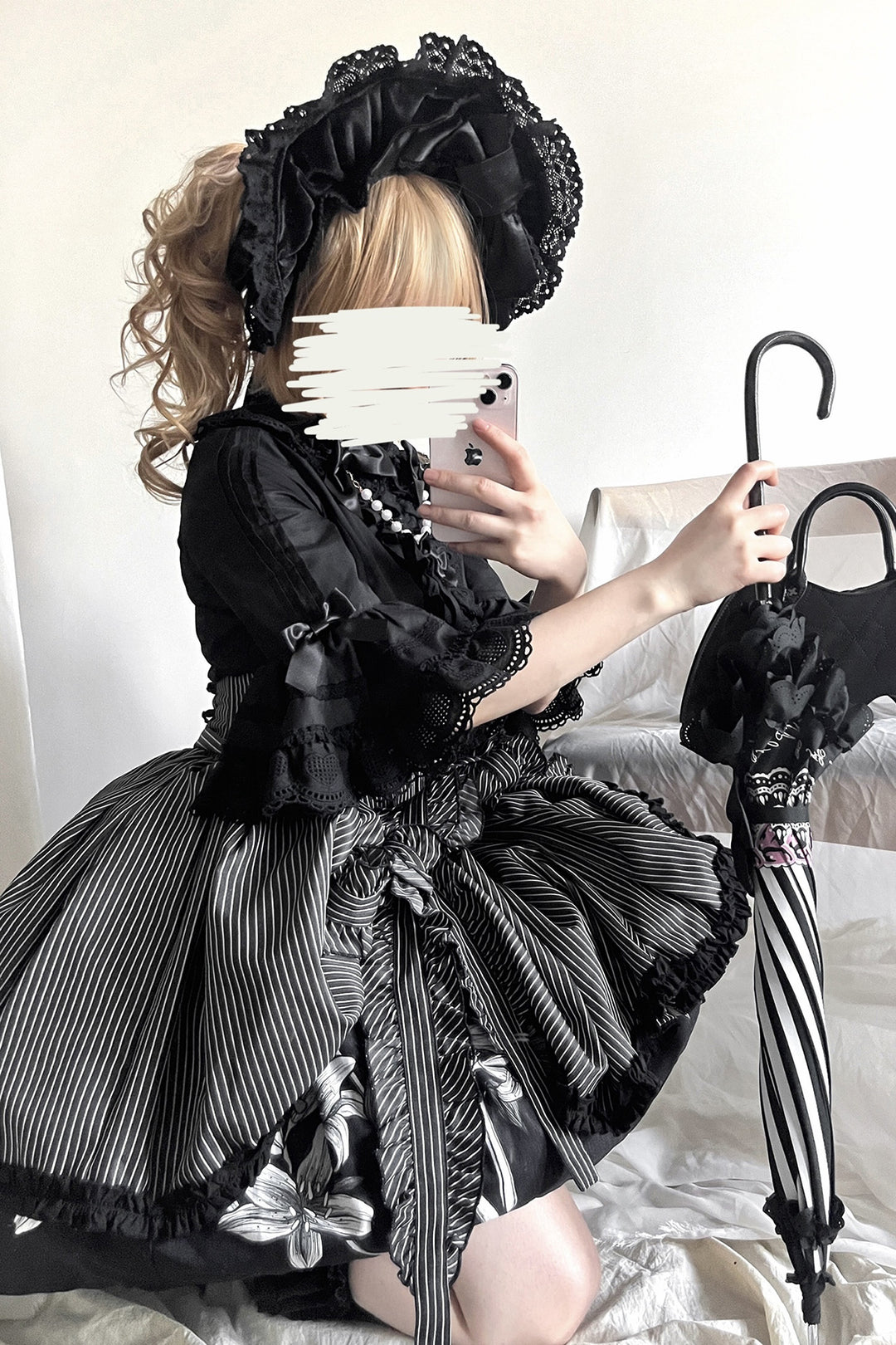 Vcastle~Sweet Crepes~Sweet Lolita Shirt with Princess Sleeves and Bow Chain