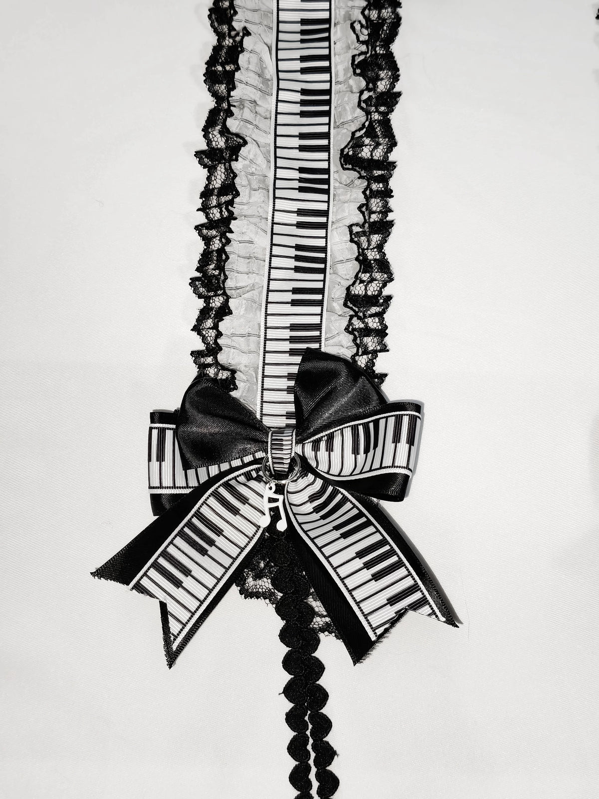 Black & White Old School Lolita Hairband, Piano Key Print 46005:872049