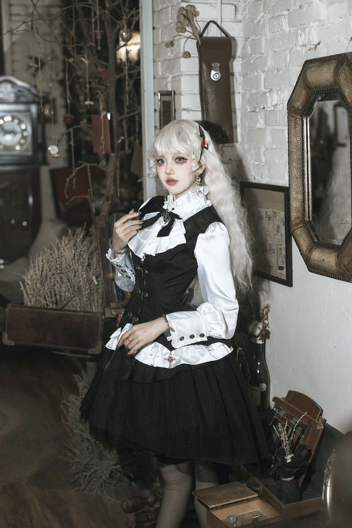 Letters from Unknown Star~Bloodline Duke~Gothic Lolita SK Suit Spider Web Vest and Blouse