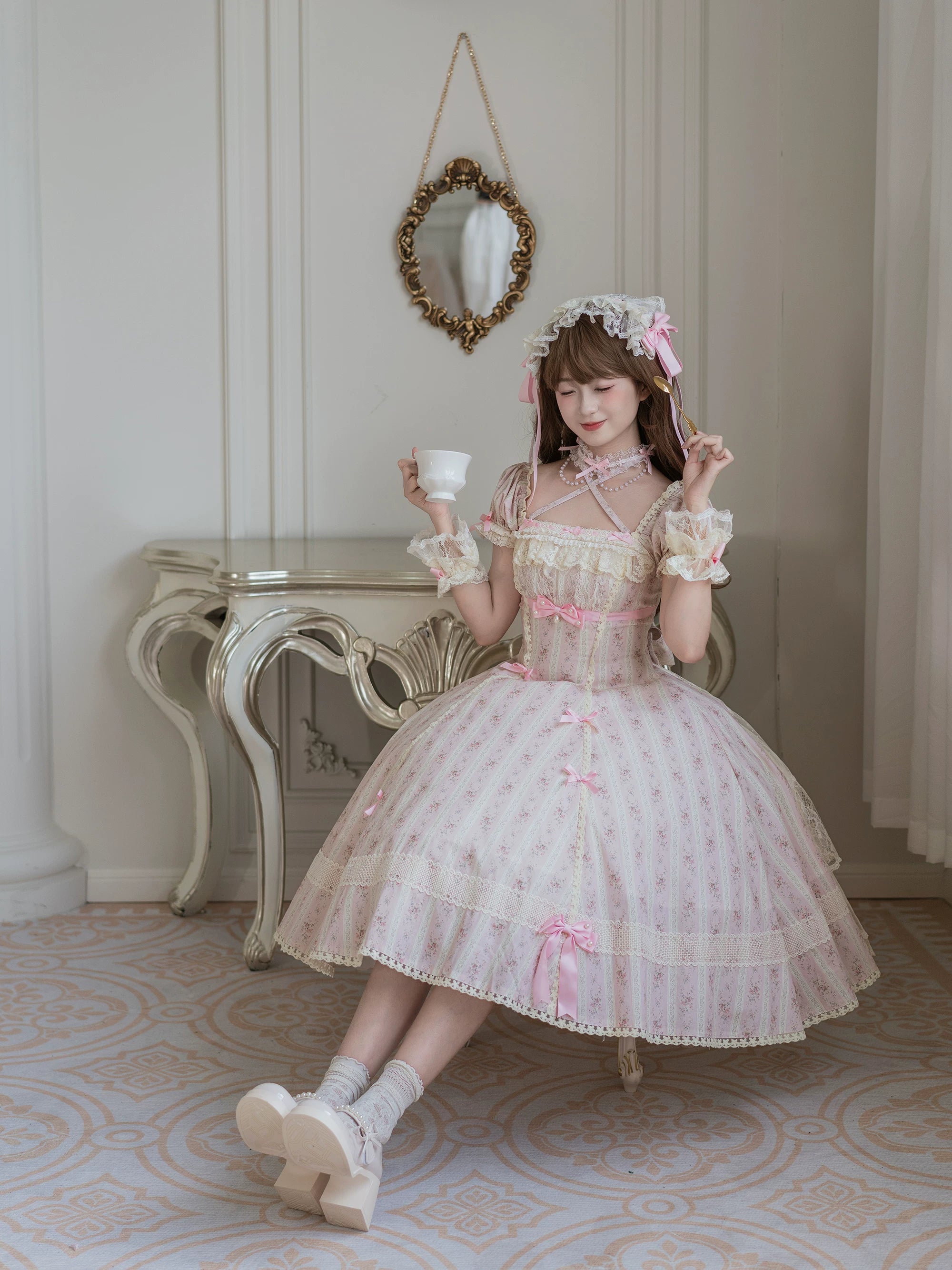 Garden Encounter of Three Springs - Cotton Old School Lolita Floral Print OP, Lace Back Opening 45674:858619
