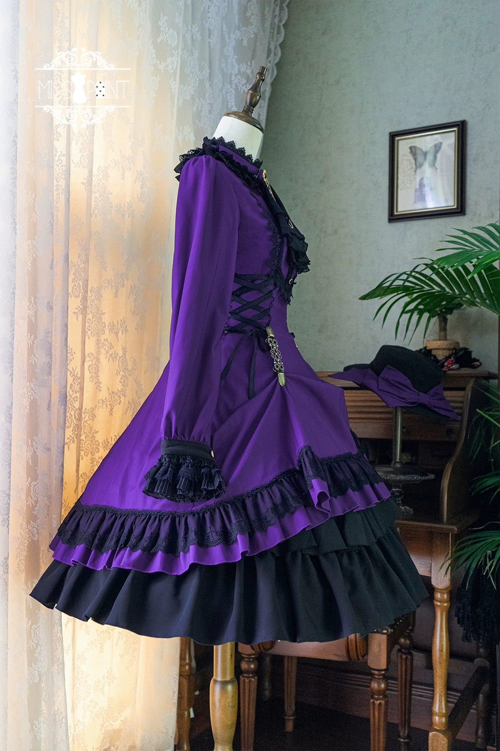 Miss Point~Perintz Manor~Gothic Lolita OP Long Sleeve Retro Lolita Dress 39904:642780