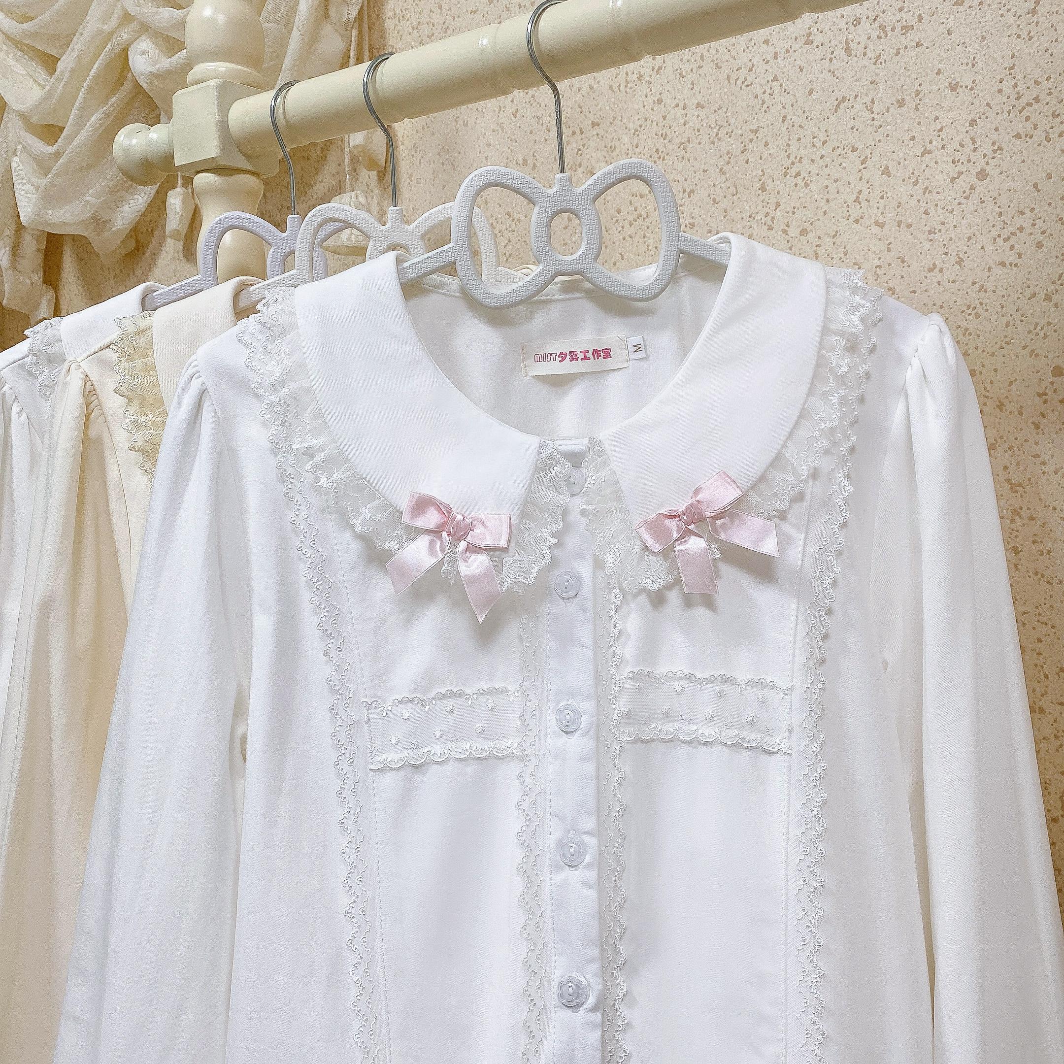 MIST - Grace Deer - Sweet Lolita Blouse with Peter Pan Collar and Long Sleeves