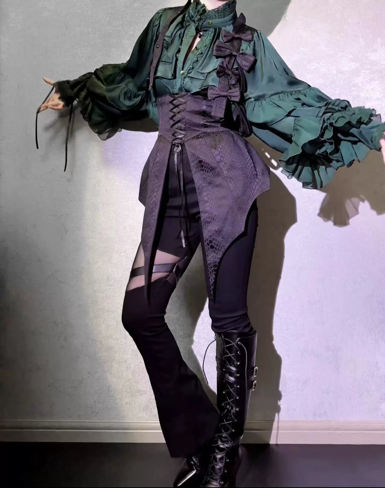 Blue Moon Bone Erosion - Gothic Lolita Waist Cincher, Bat Wing Hem 44453:809540