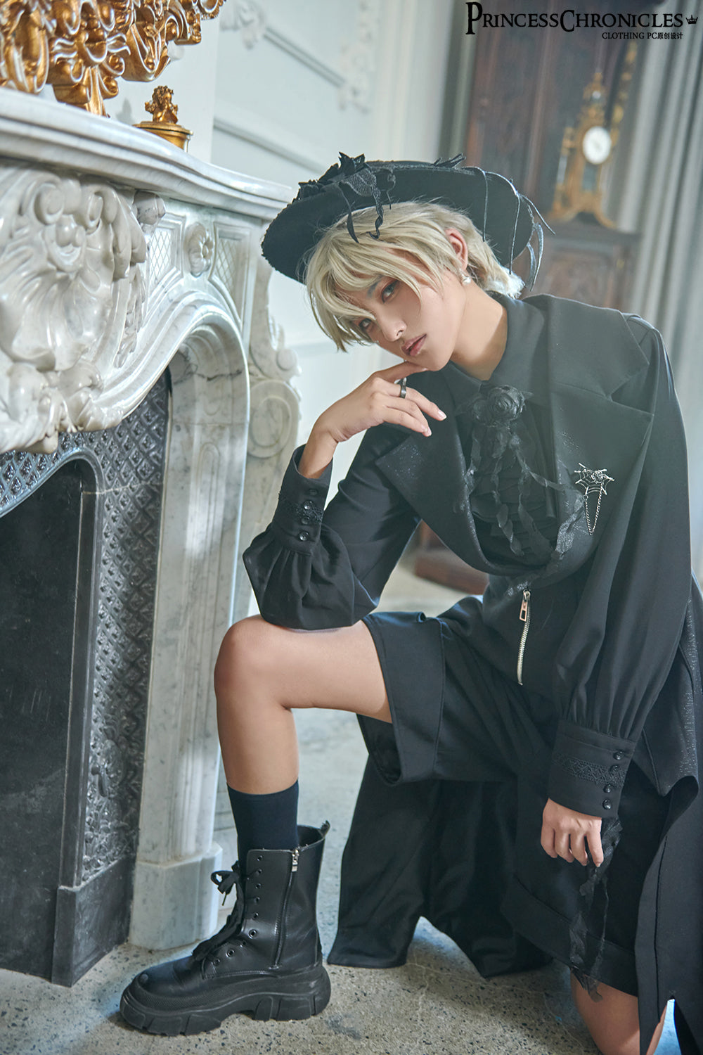 Princess Chronicles - Wind - Gothic Lolita handsome Black Long Vest