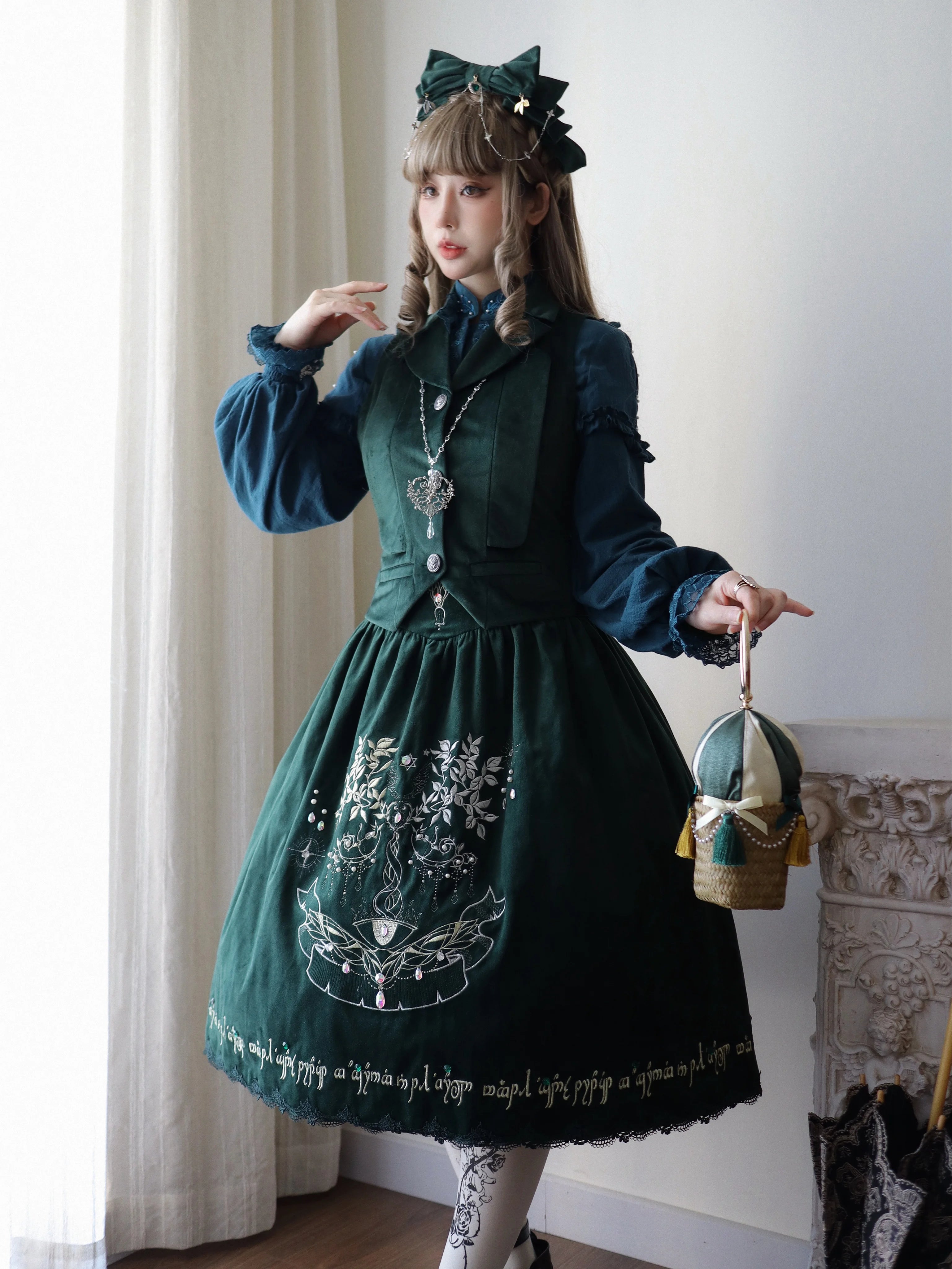 Twin Trees' Celestial Glow - Classic Lolita Bust-Supporting JSK, Plus Size 44508:810776