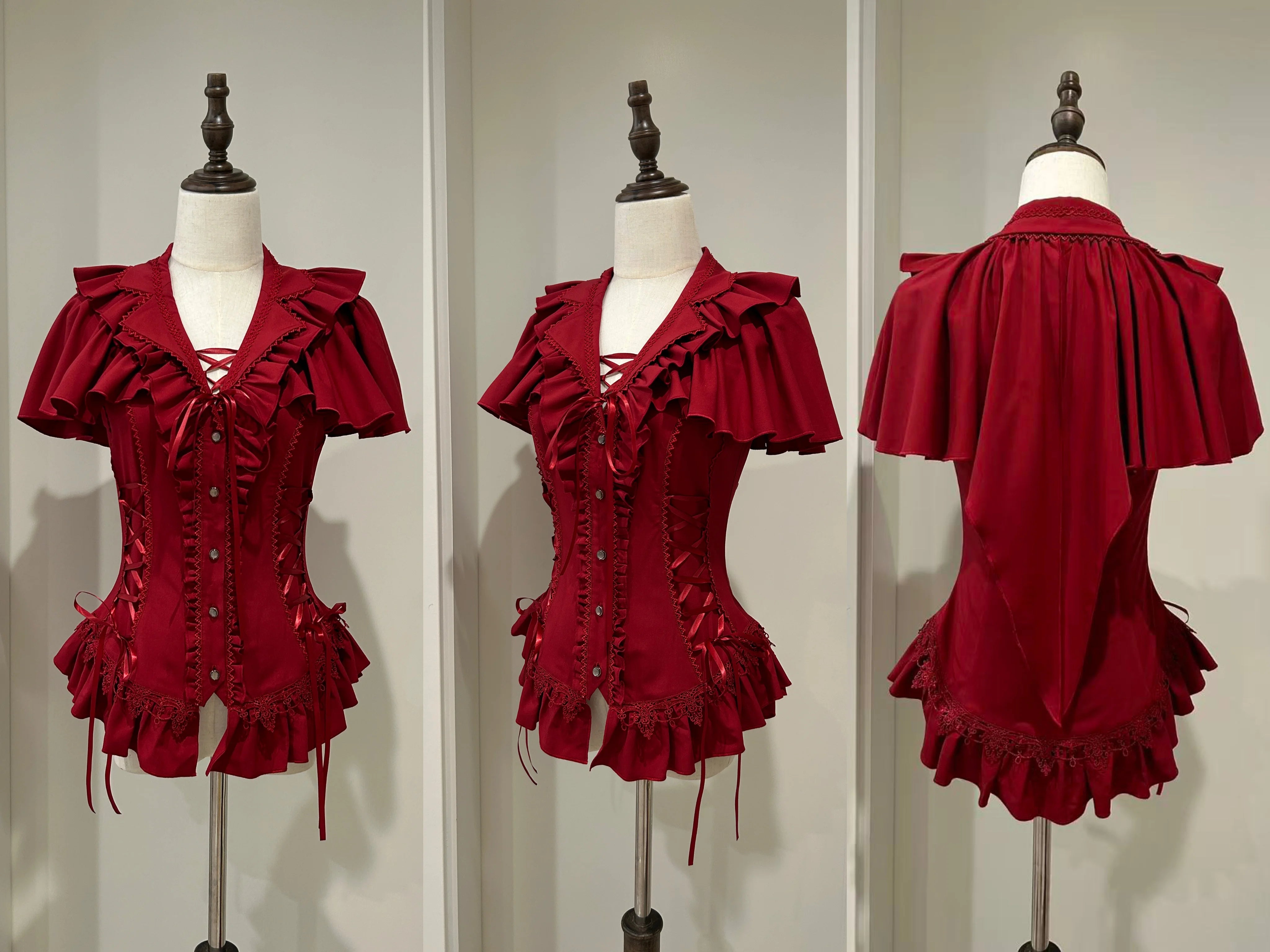 Cocoon Prelude - Gothic Lolita Capelet-Sleeve Blouse