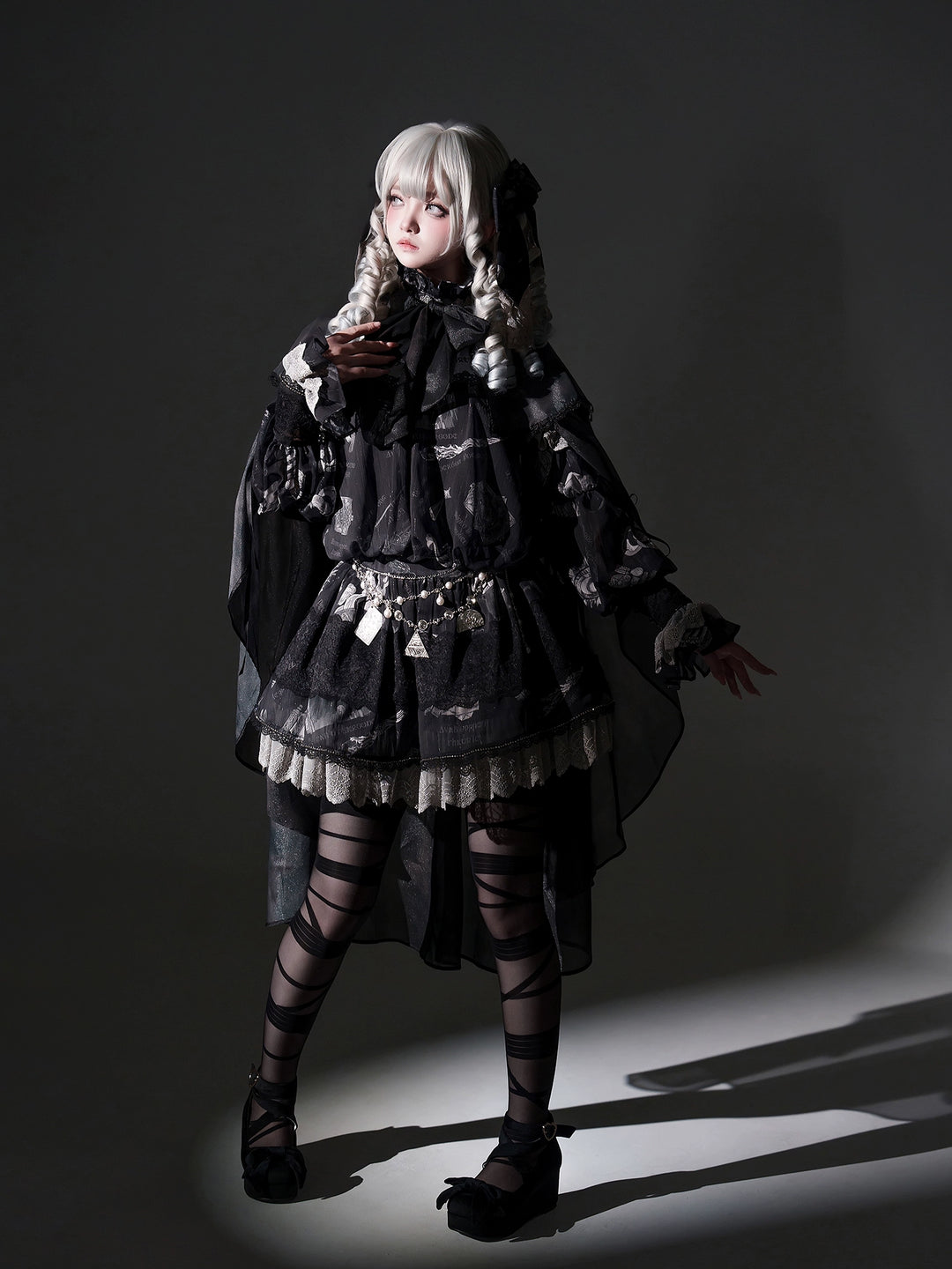 Sing a lullaby for you~Believer~IP Collab Gothic Lolita OP Dress Set Printed Hooded cape   