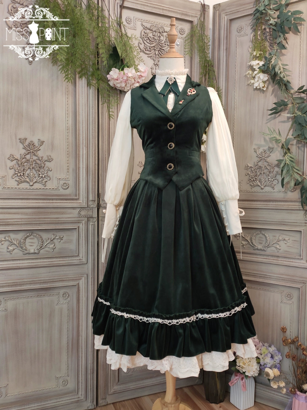 Miss Point~Rose Doll~Retro Lolita Vest Velvet Lolita Waistcoat XS dark green 