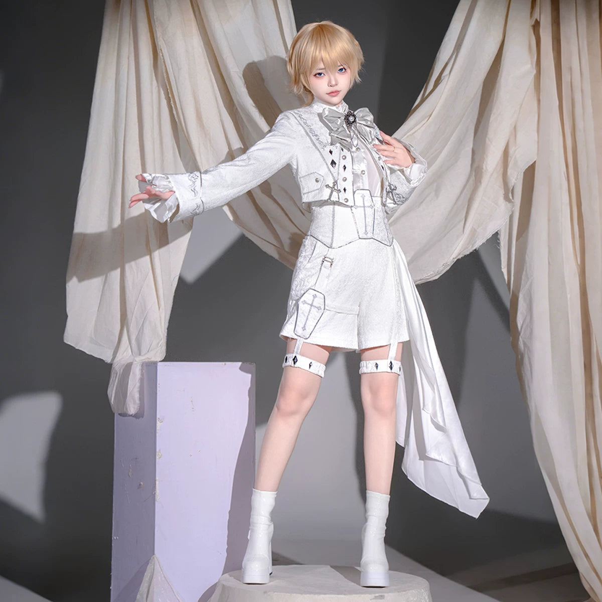 Silver Covenant - White Ouji Lolita Embroidery Coat and Shorts Set with Cross
