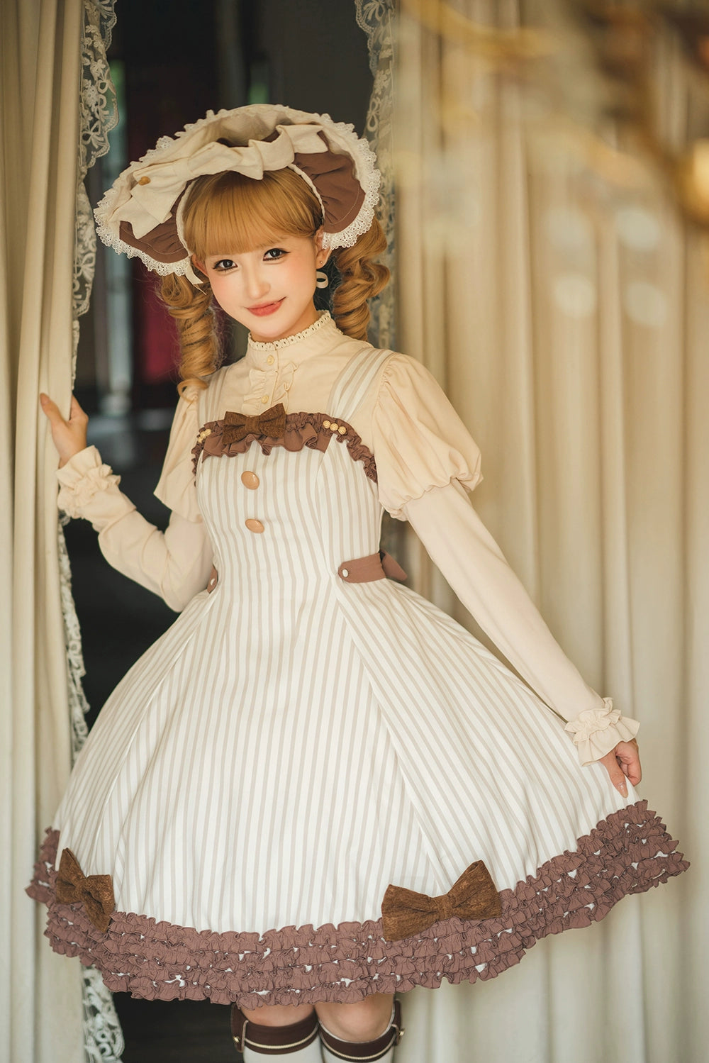 Miss Point - Classical Chocolate - Classic Lolita Blouse Customized Reteo Lolita Shirt