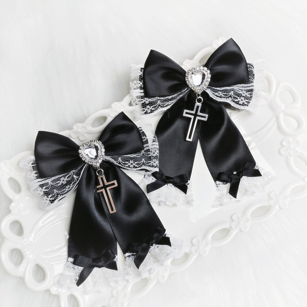 Rabbit Lolita~Landmine~Gothic Lolita Bow Clips Love Lace Cross Hair Accessory Black and white  