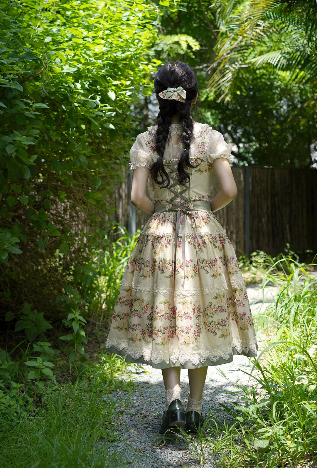 Surface Spell - Blooming Roses Over a Porch - Cotton Elegant Lolita JSK Dress, Floral Print