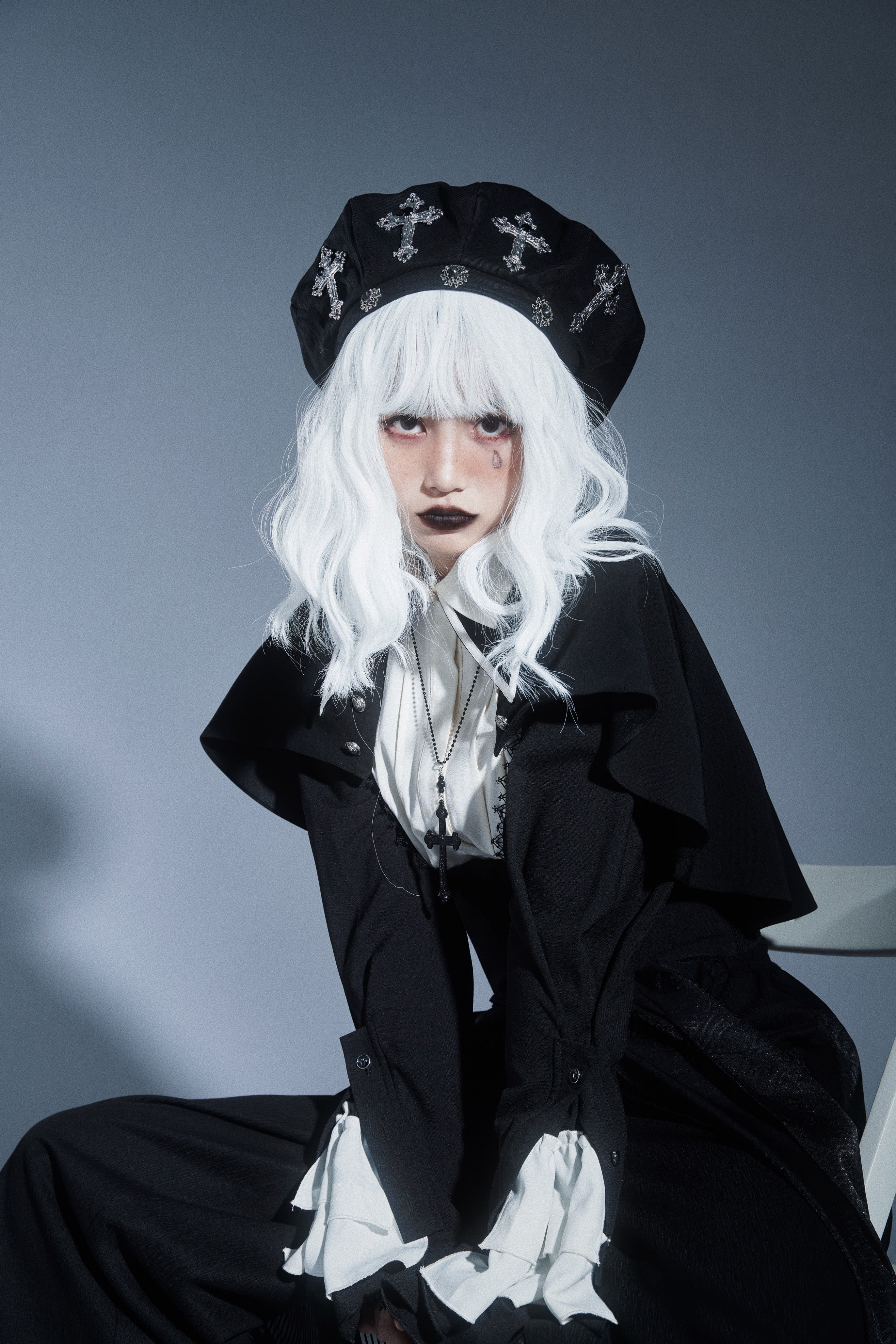 Susin Lolita - The Cross Salute - Gothic Lolita Cross Accessories