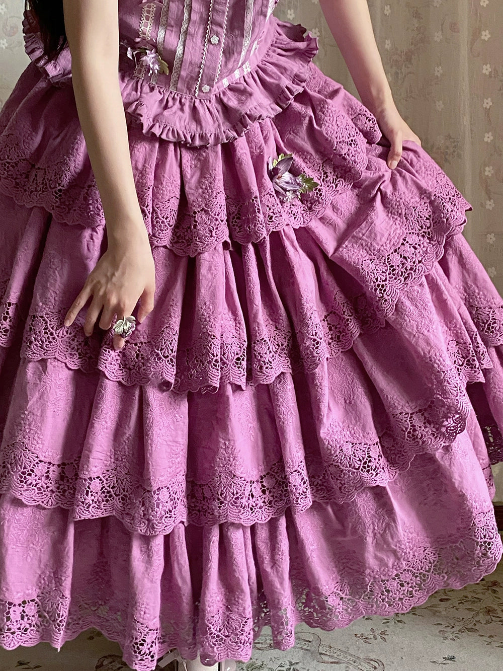 Miss Point~Forest Waltz~Classic Lolita Tiered Skirt Multi-layer Embroidered SK   